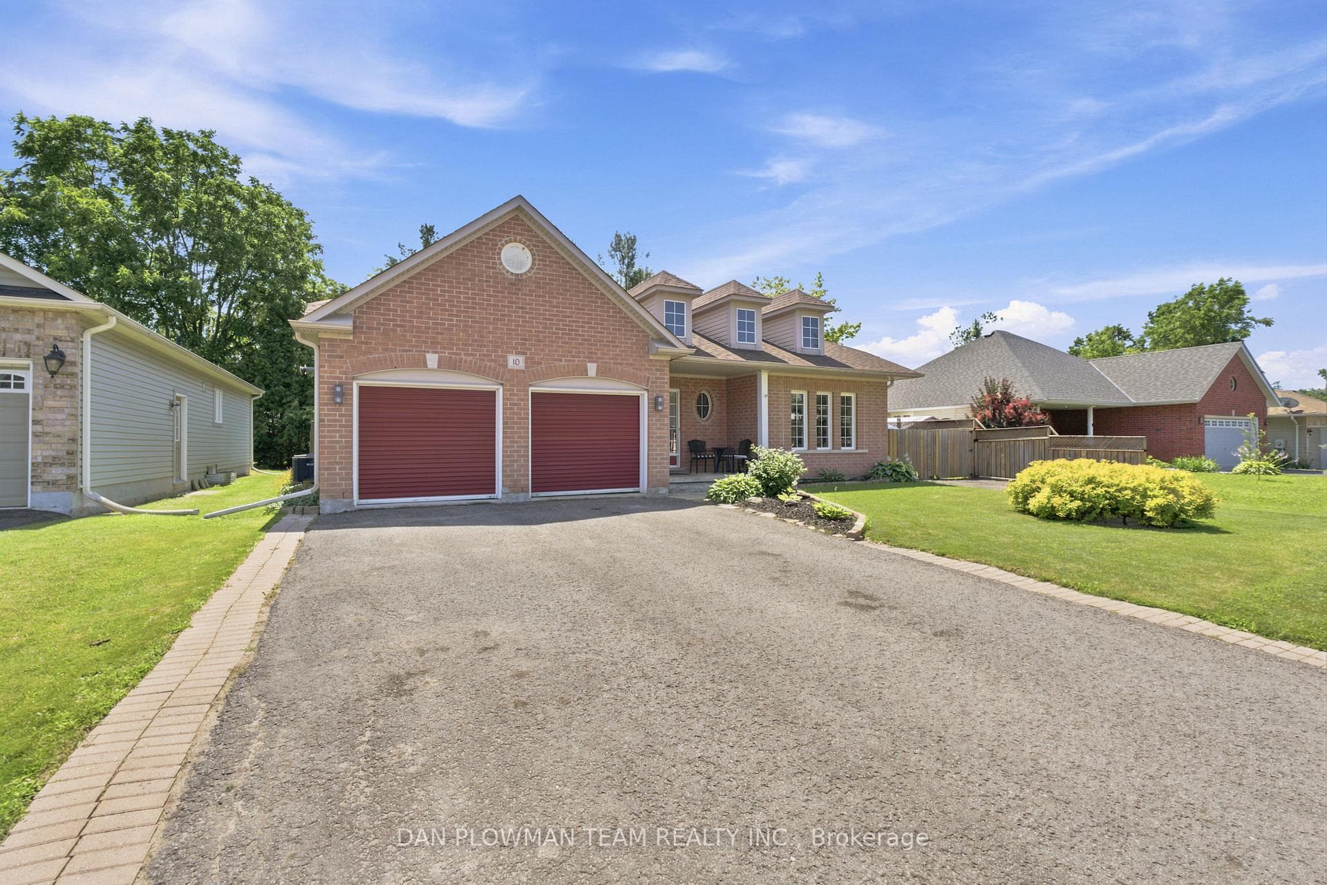 10 Springbank Road photo 3