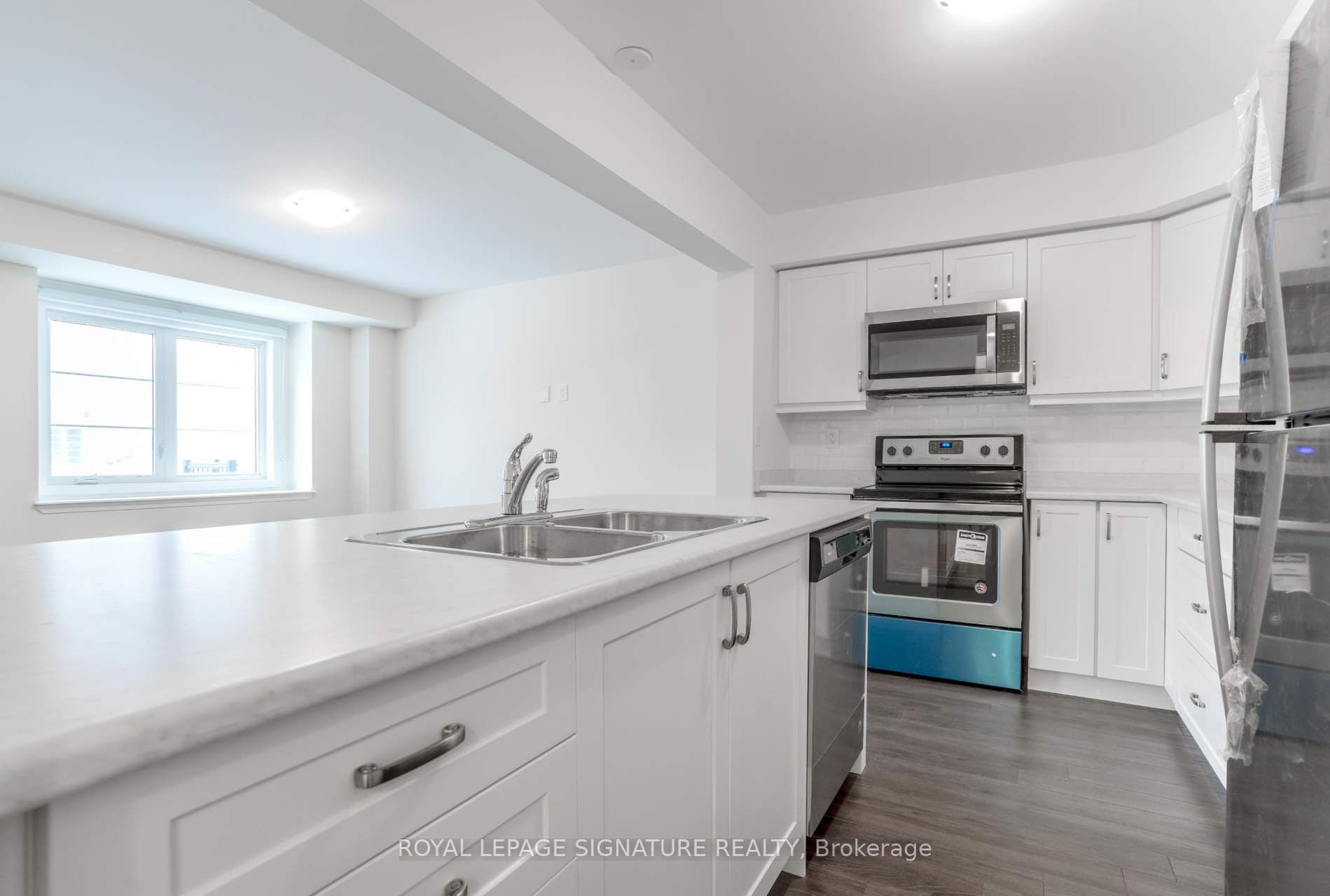 8 Fusilier Drive photo 11