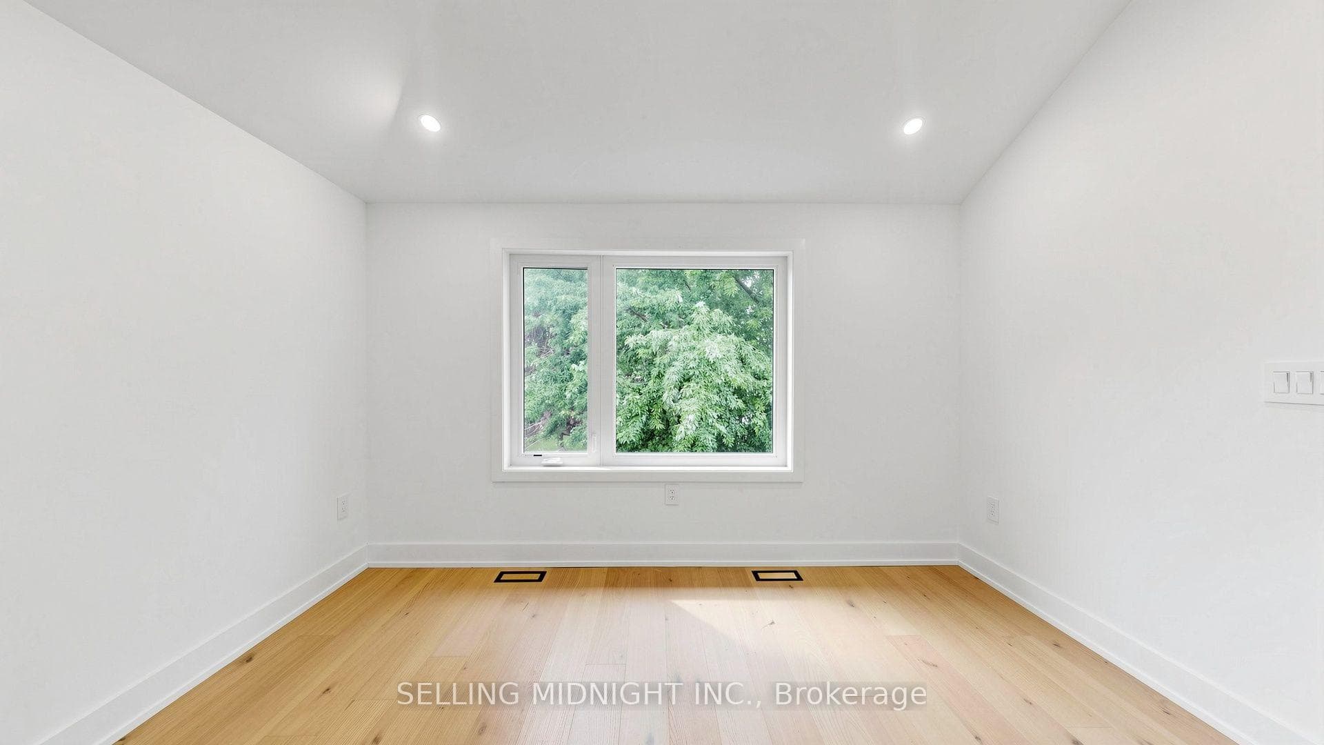 42 Guthrie Avenue photo 37