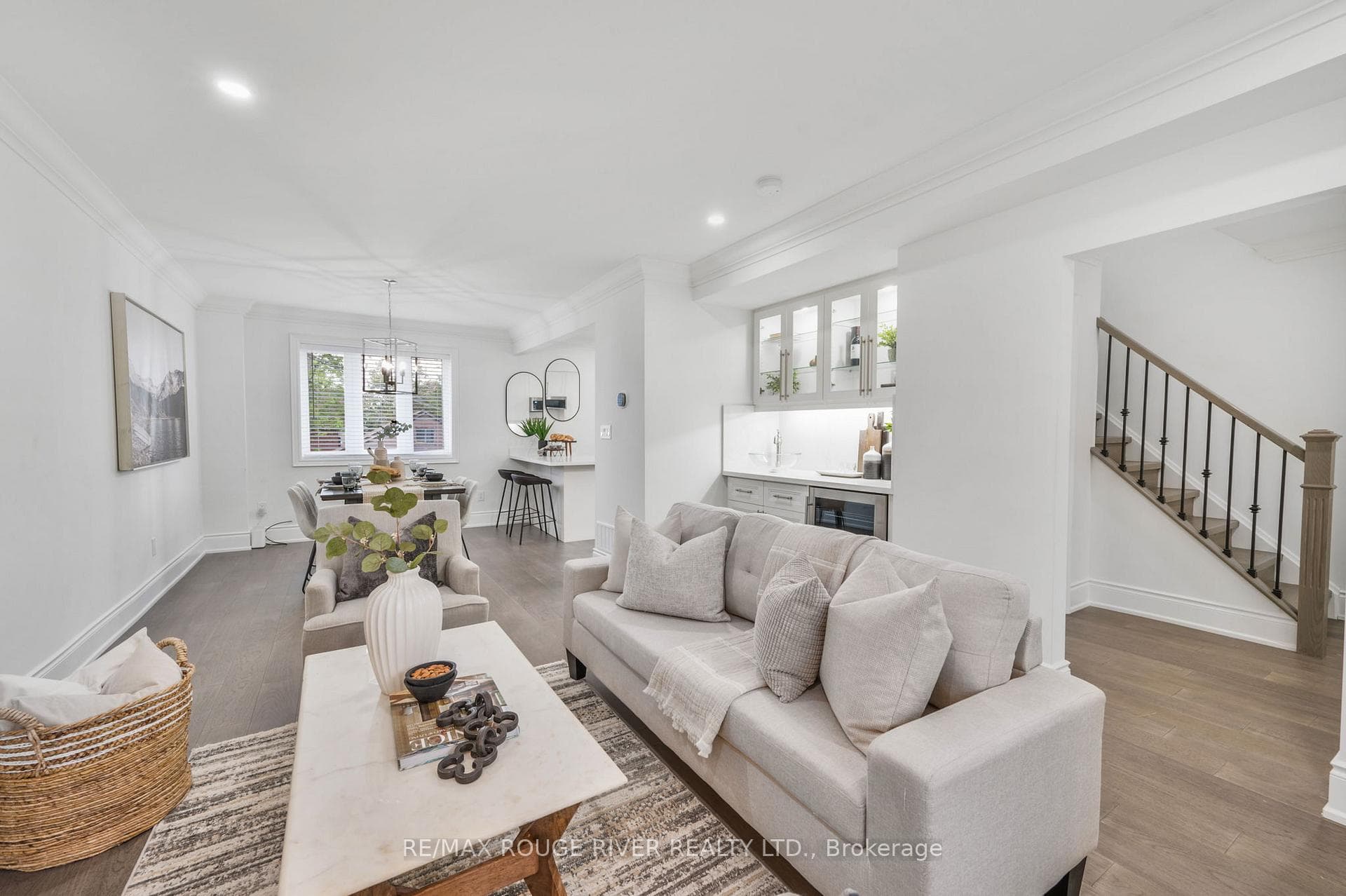 185 Verdun Road photo 9