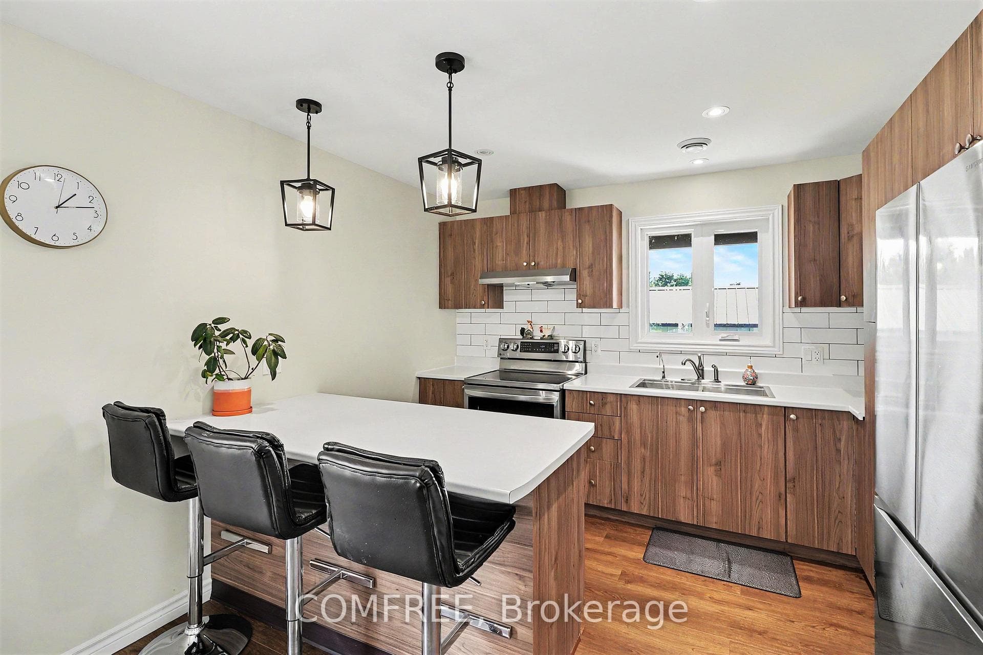 1317 Rodney Lane photo 8