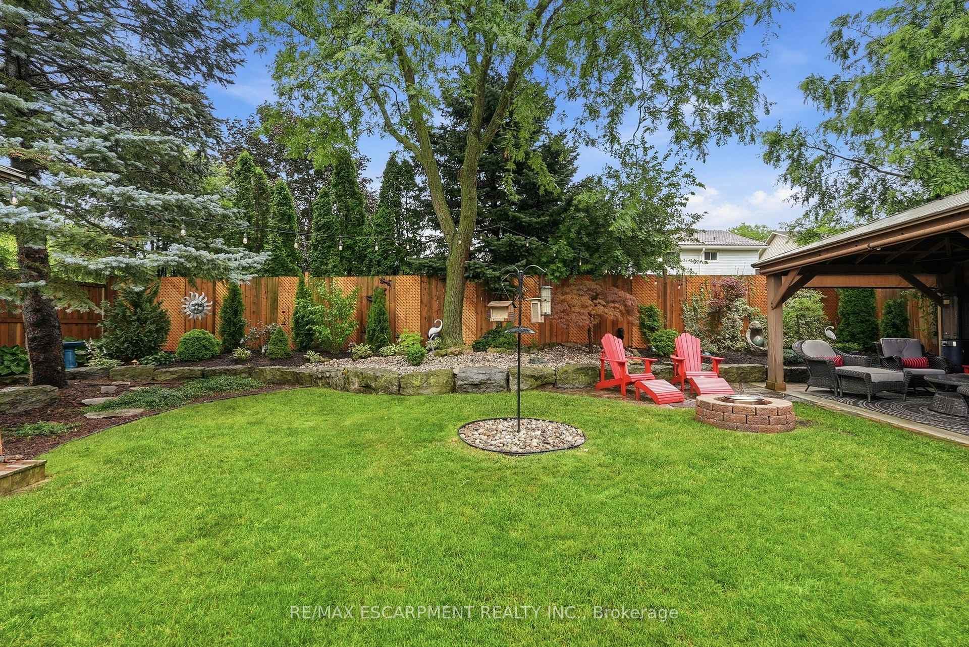 224 ATHENIA Drive photo 44