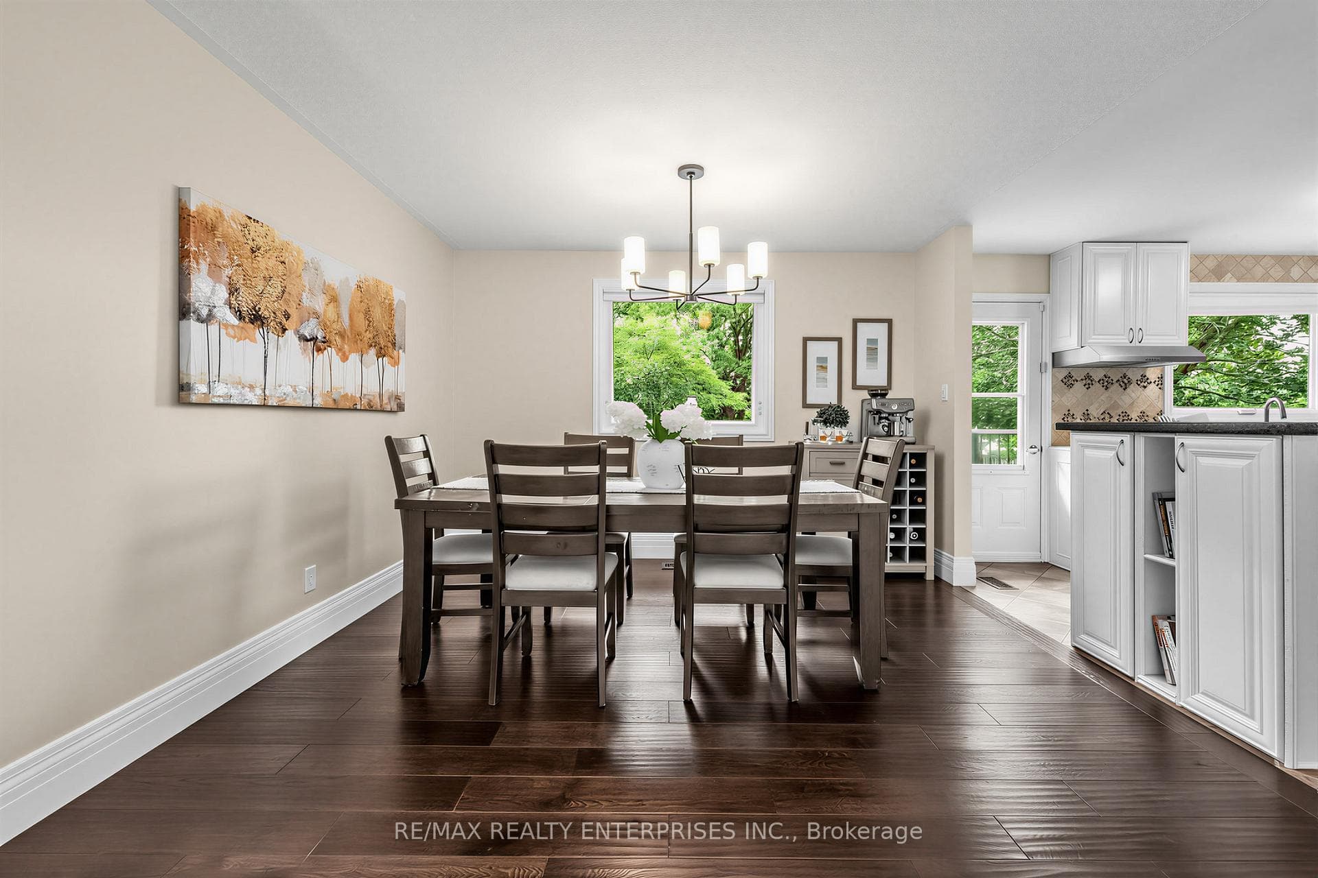 5263 Bromley Road photo 7