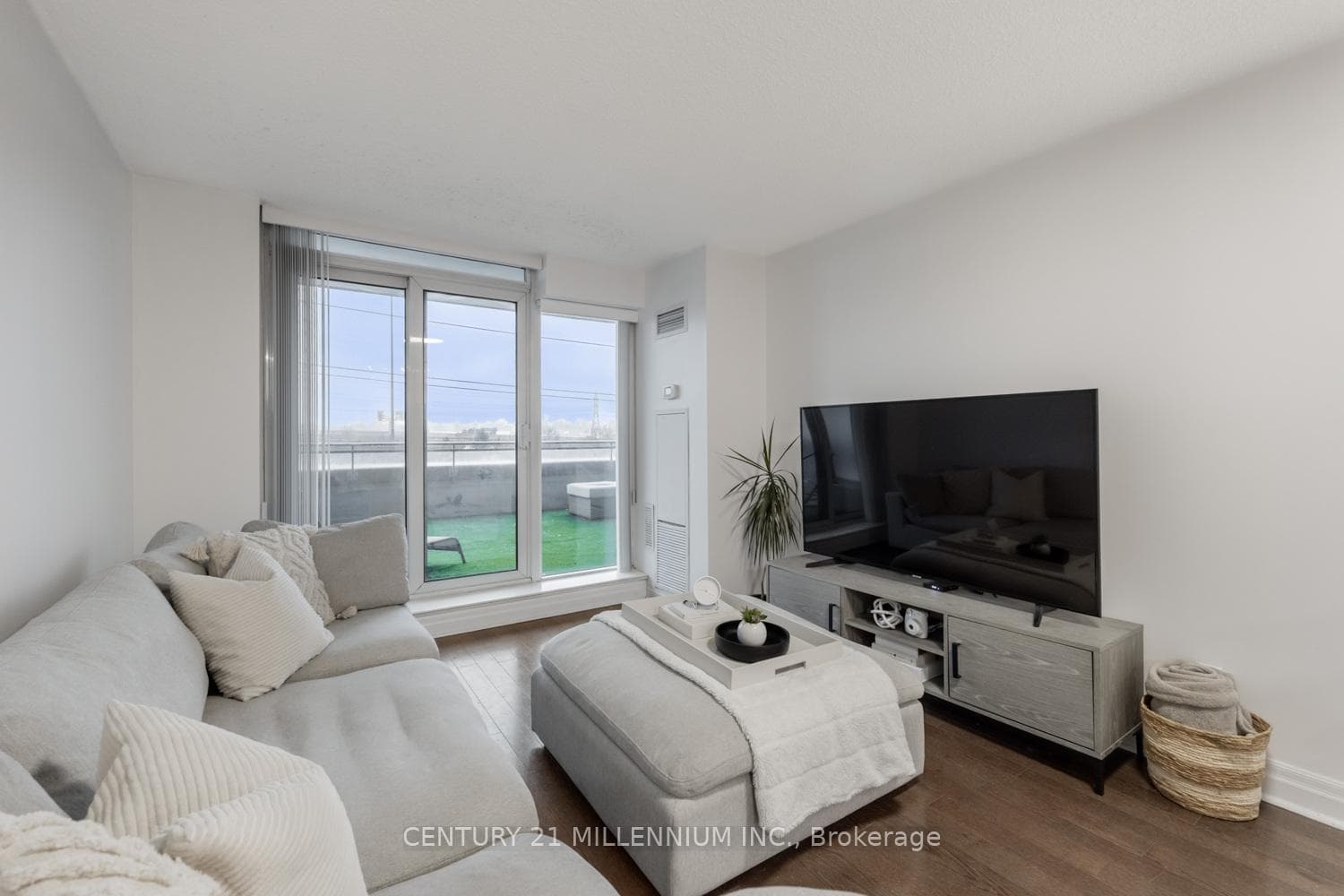 2121 Lake Shore Boulevard Unit 504 photo 15
