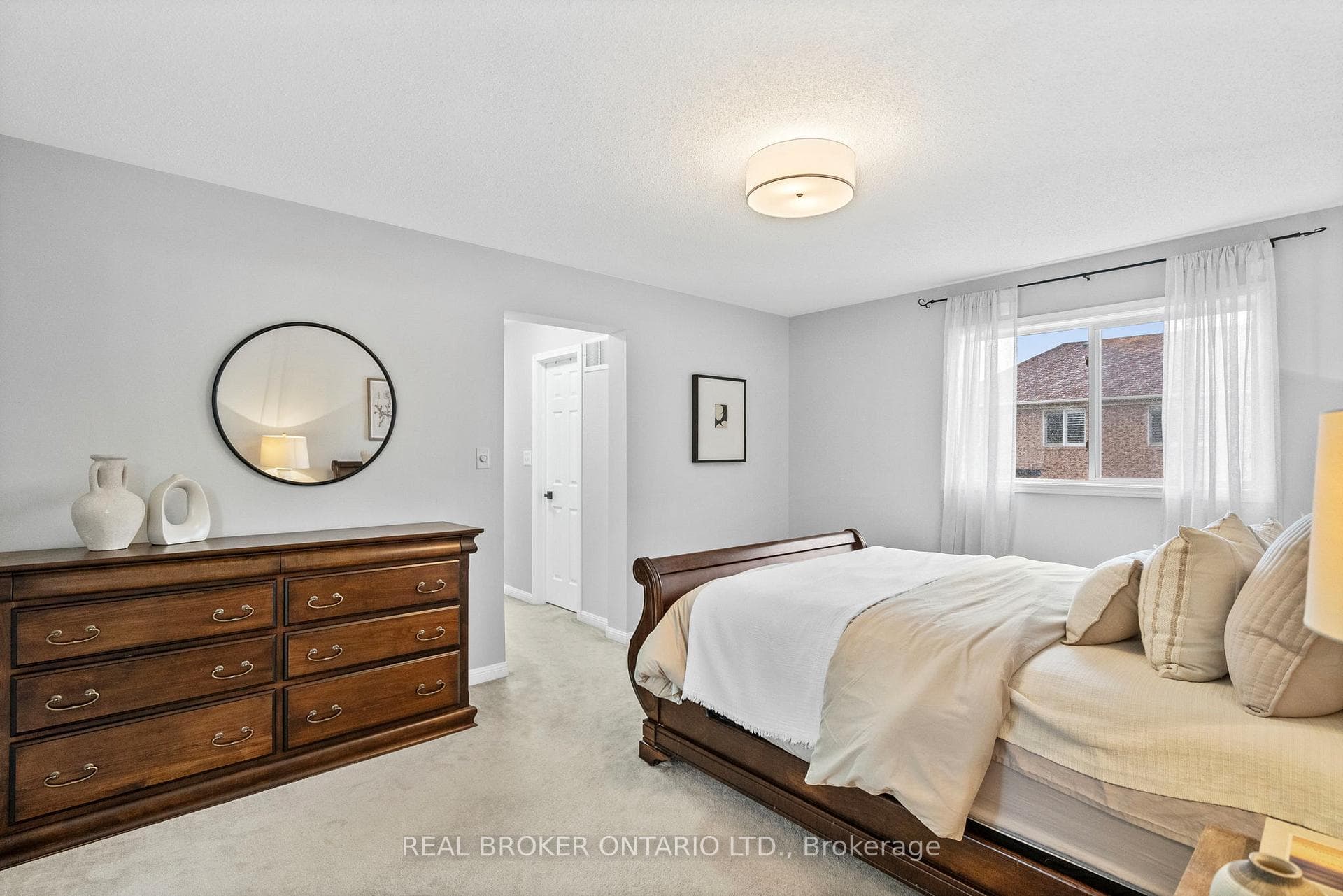 1537 Morse Place photo 18