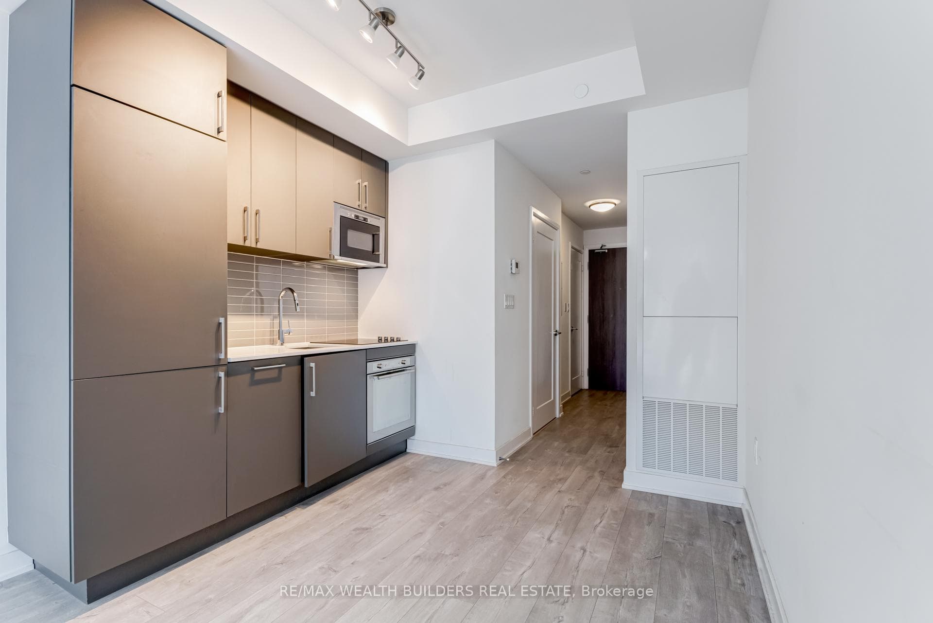 576 Front Street Unit 1211E photo 13