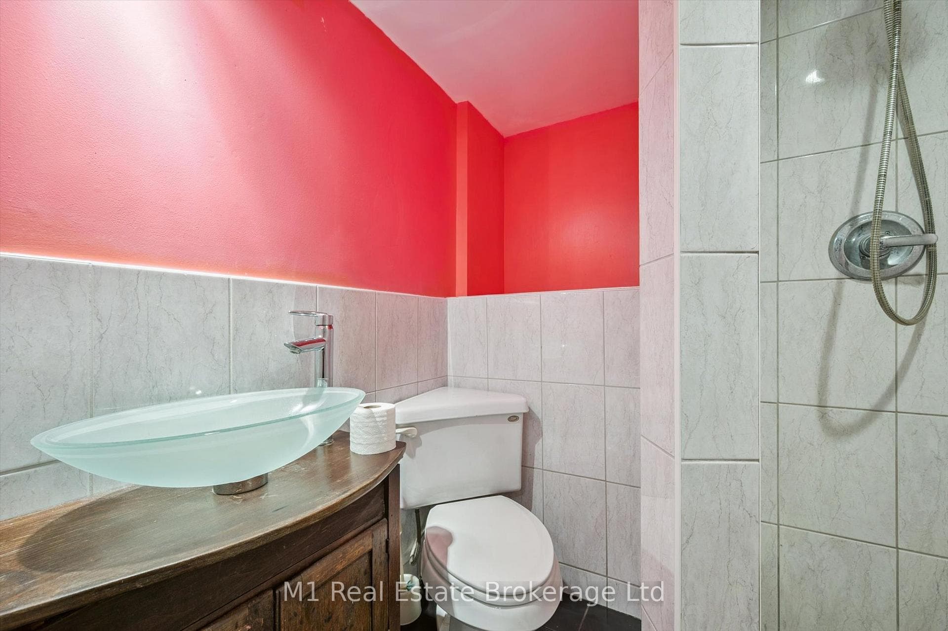 21 Gladstone Avenue photo 41