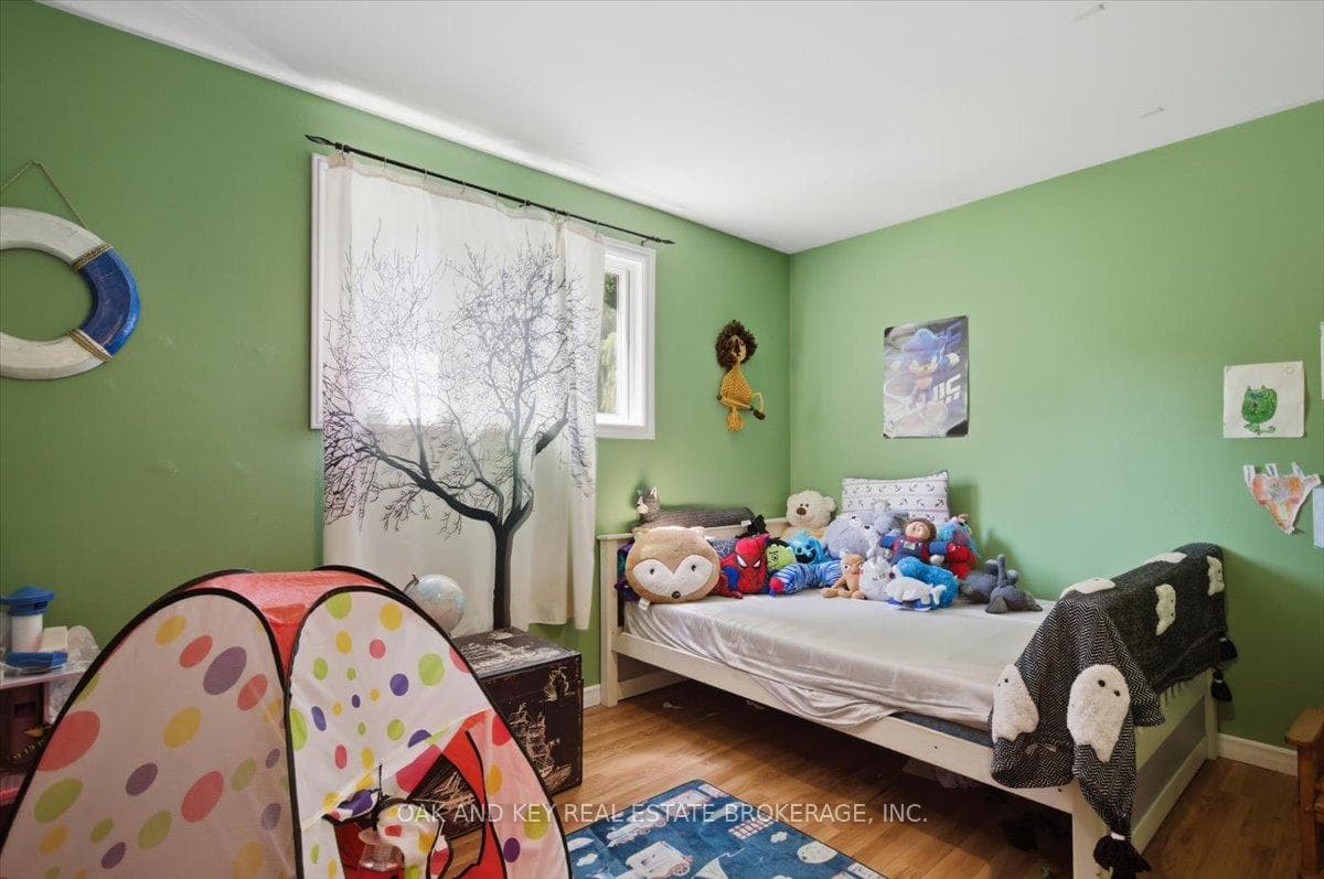 24 Harrow Court photo 17