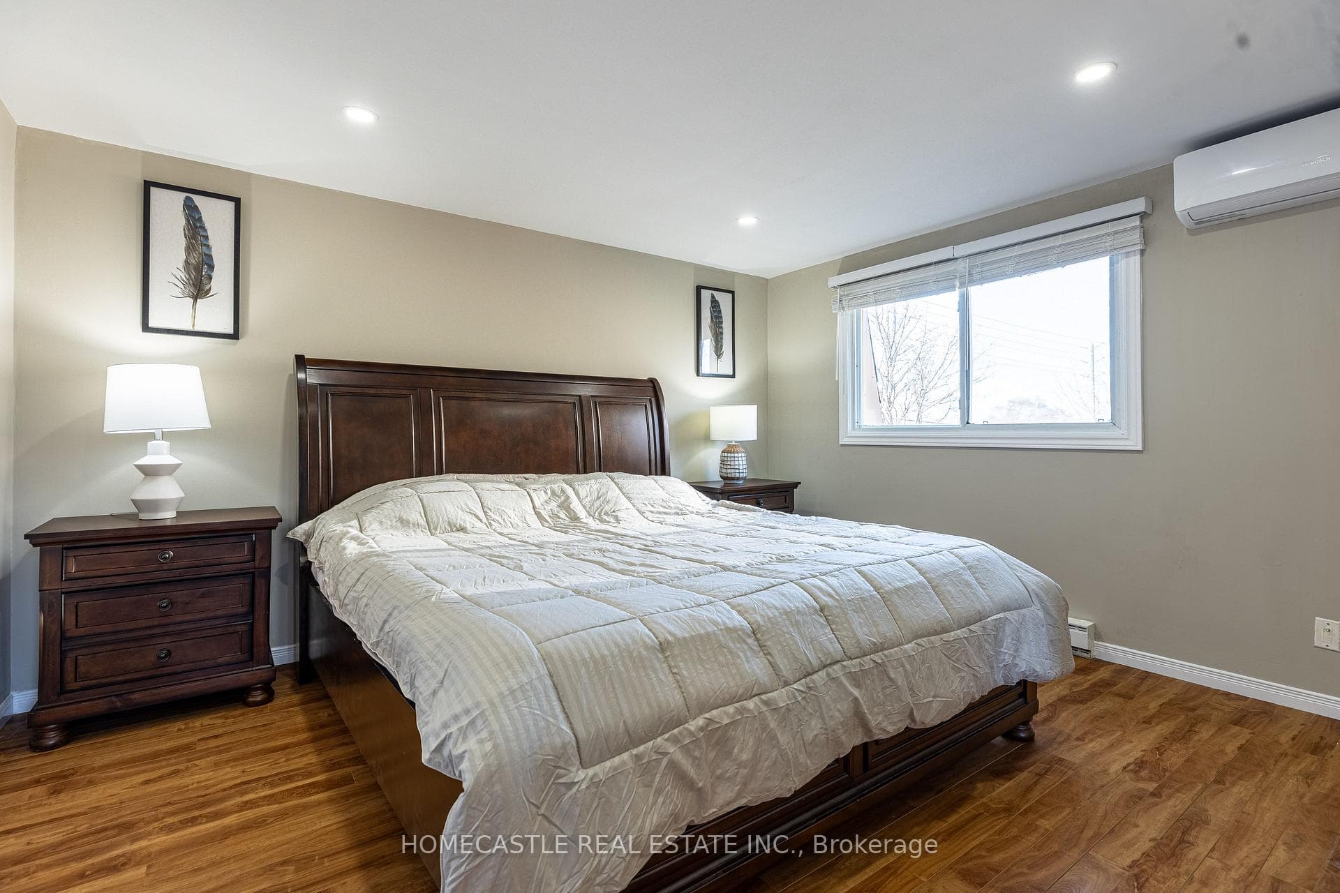 997 Eagle Crescent photo 13