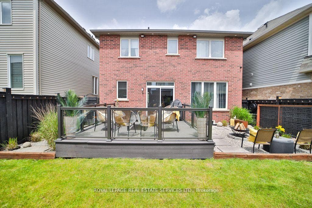 15 Mcallistar Drive photo 35