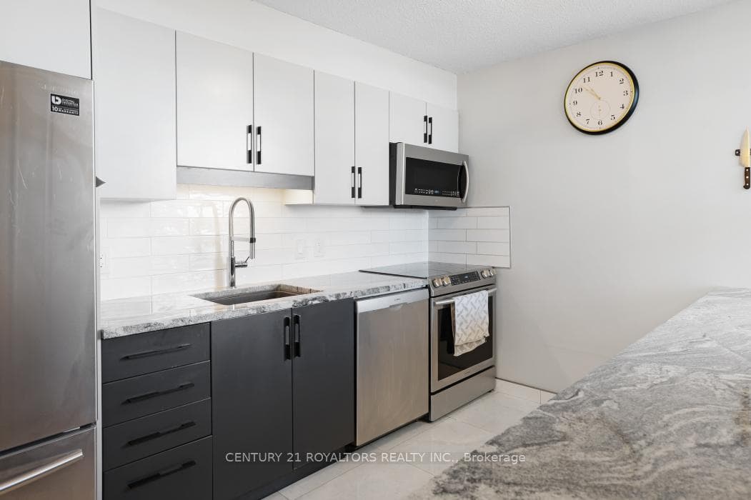 71 Somerset Street Unit 1602 photo 32