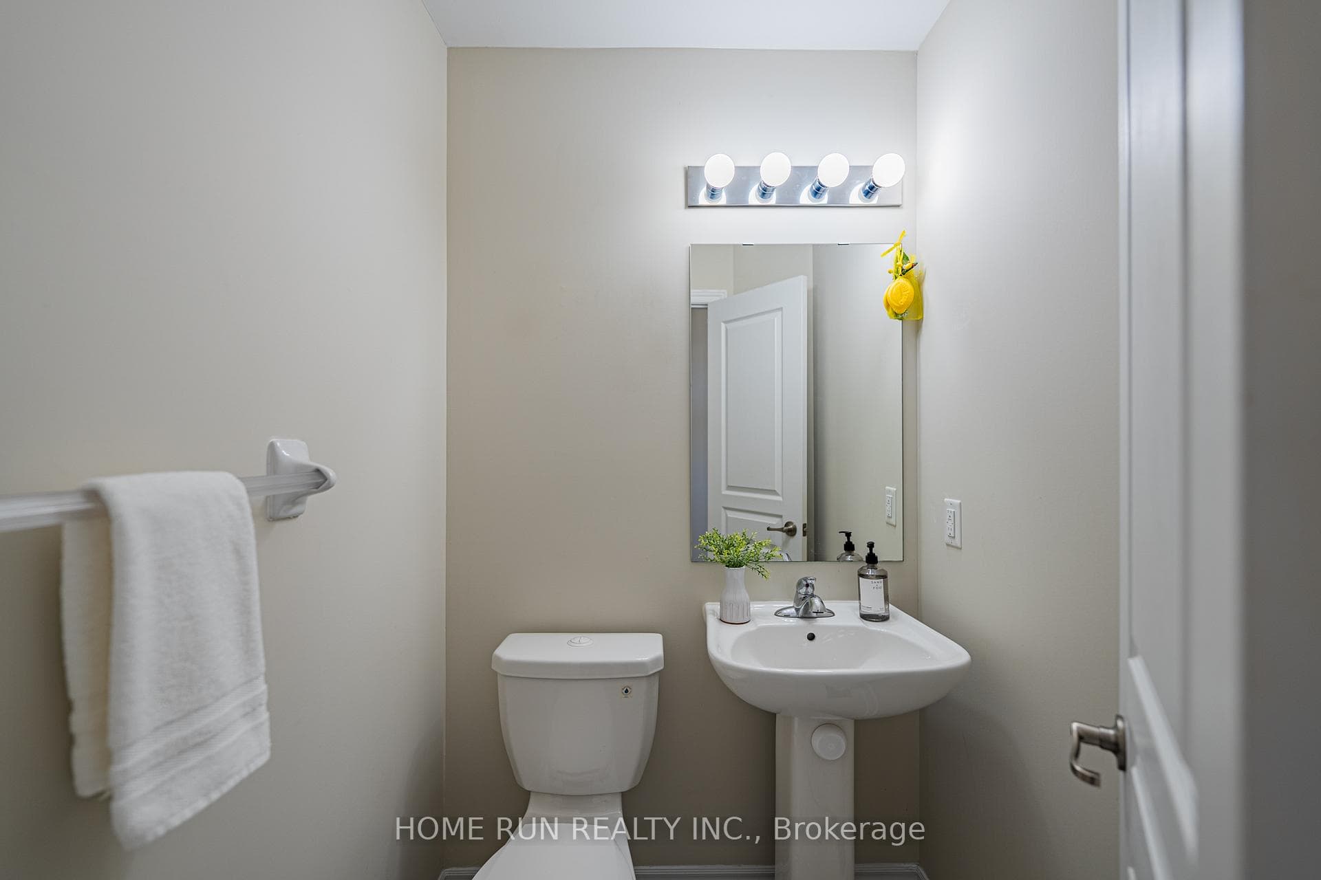 604 Via Mattino Way photo 16