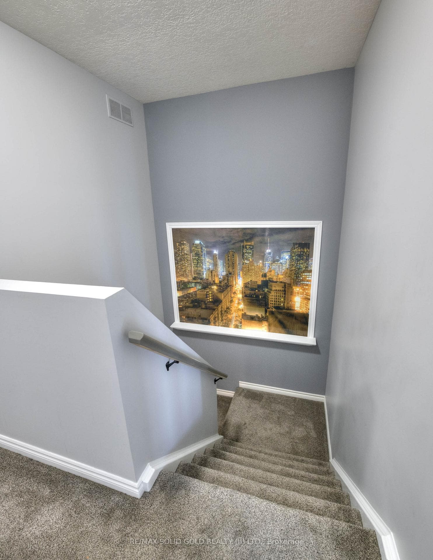 460 Colt Street photo 23