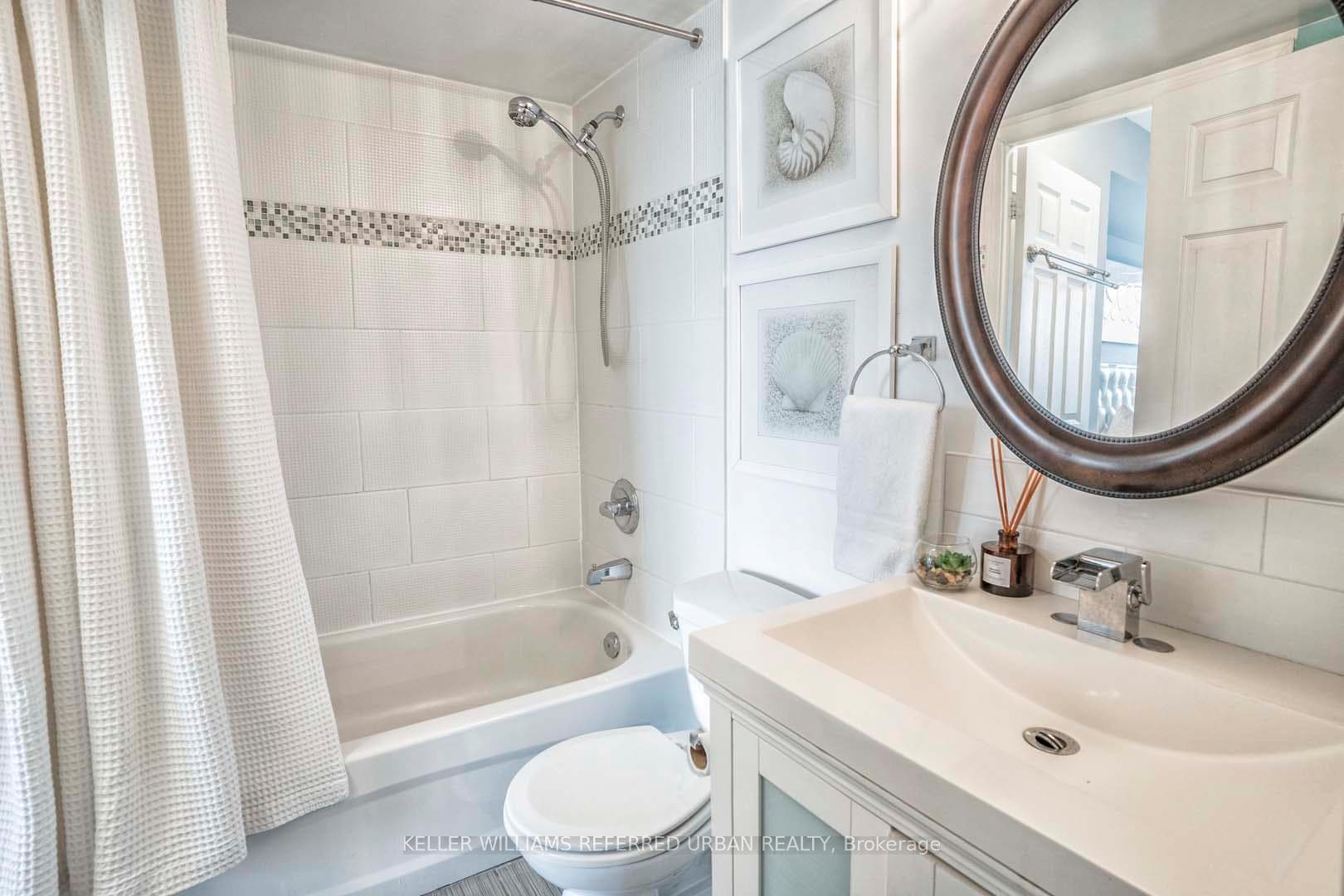 190 Manitoba Street Unit 902 photo 11