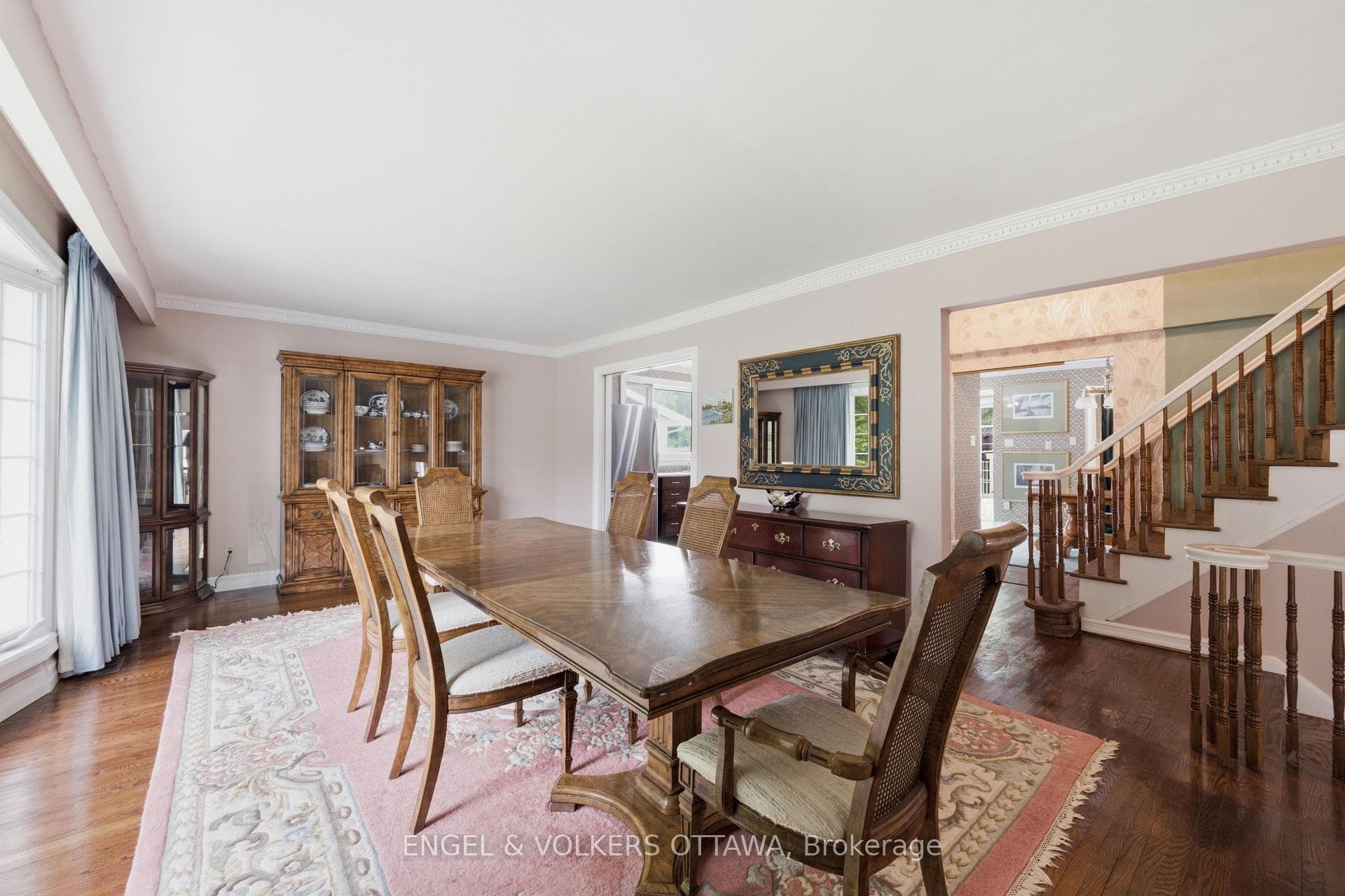 1446 Ridgebrook Drive photo 7