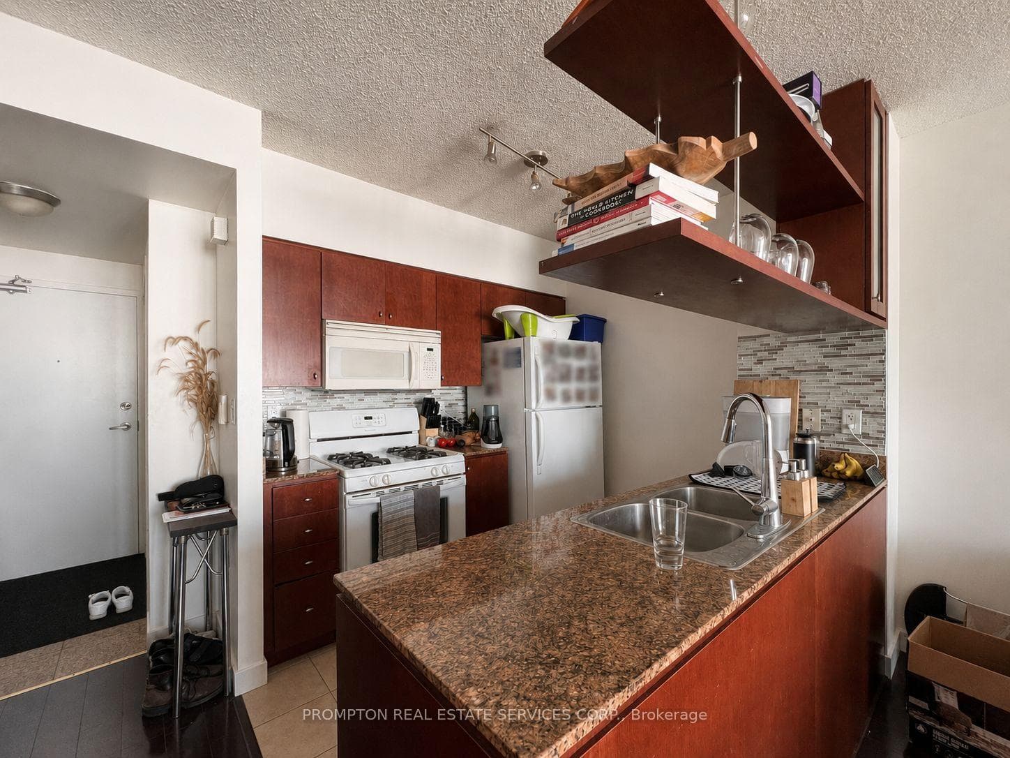 10 Navy Wharf Court Unit 2708 photo 18
