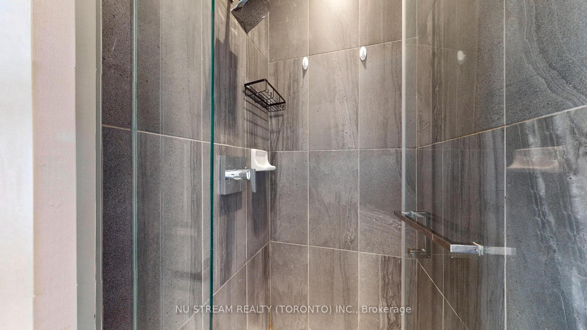195 Redpath Avenue Unit PH06 photo 14