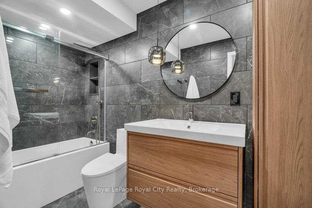 19 Woodlawn Road Unit 511 photo 29