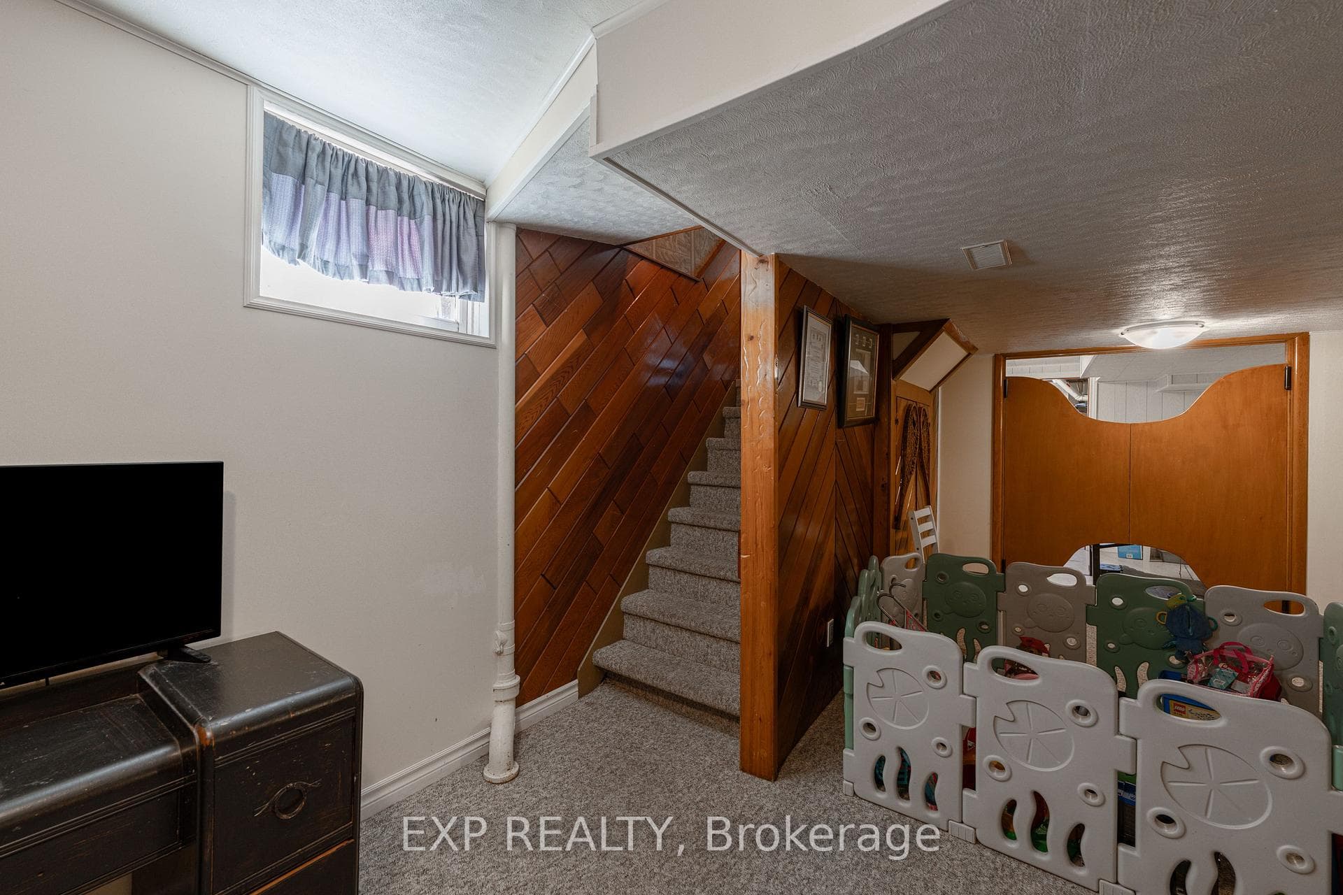 2896 Portage Road photo 24
