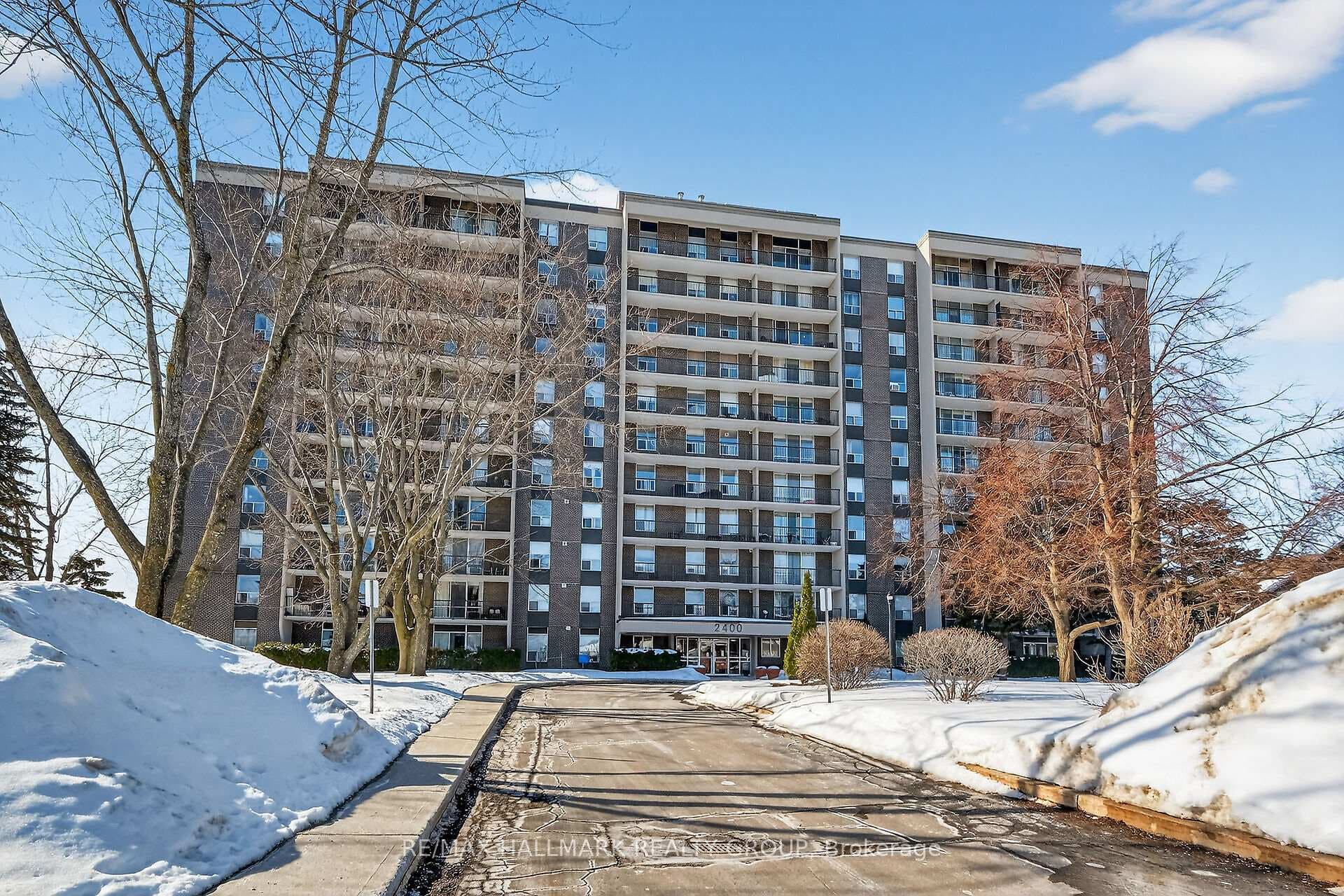 2400 Virginia Drive Unit 407 photo 1