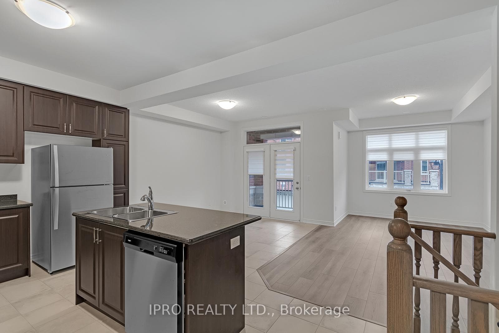 481 Manhattan Common N/A photo 10