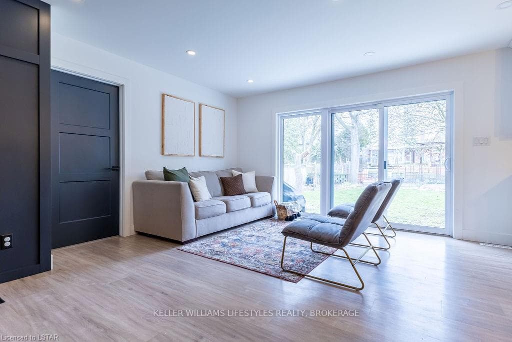 1522 FREMONT Avenue photo 9