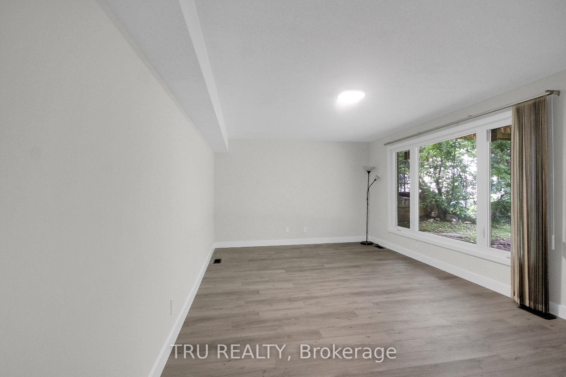 26 Langholm Crescent photo 21