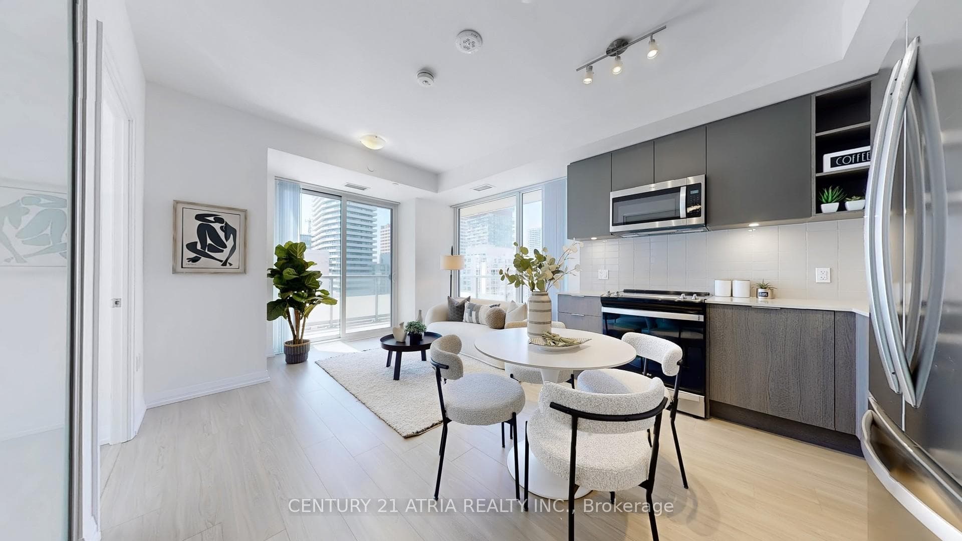 50 Dunfield Avenue Unit 1517 photo 7