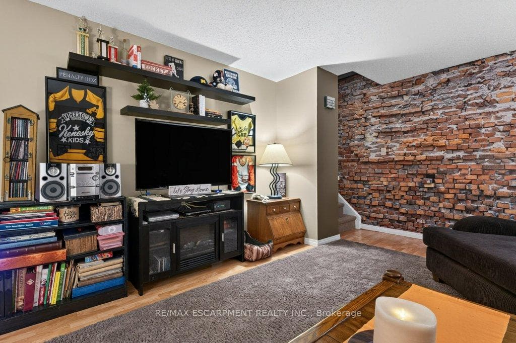 55 Kerman Avenue Unit 55 photo 39