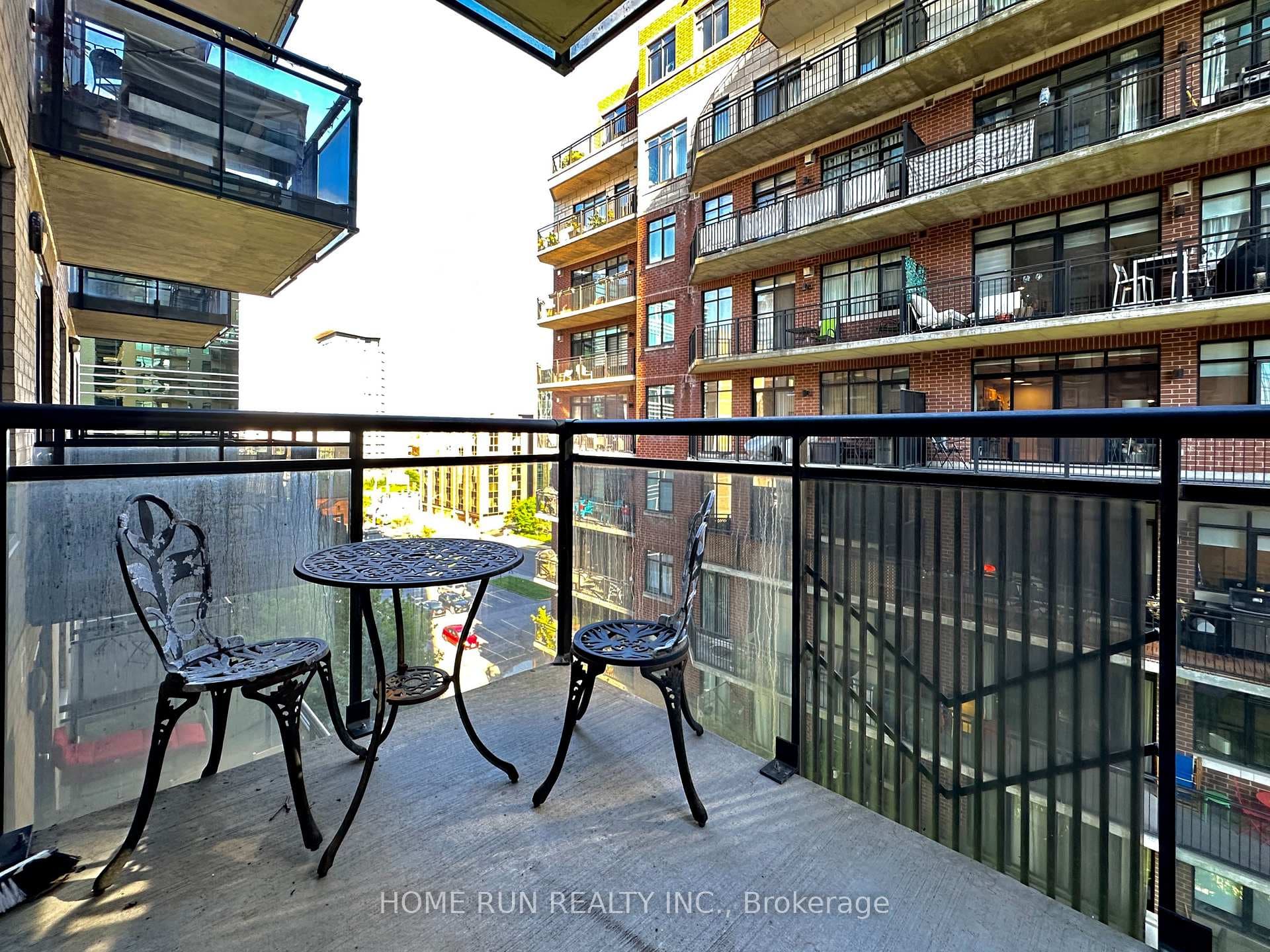 235 Kent Street Unit 714 photo 8