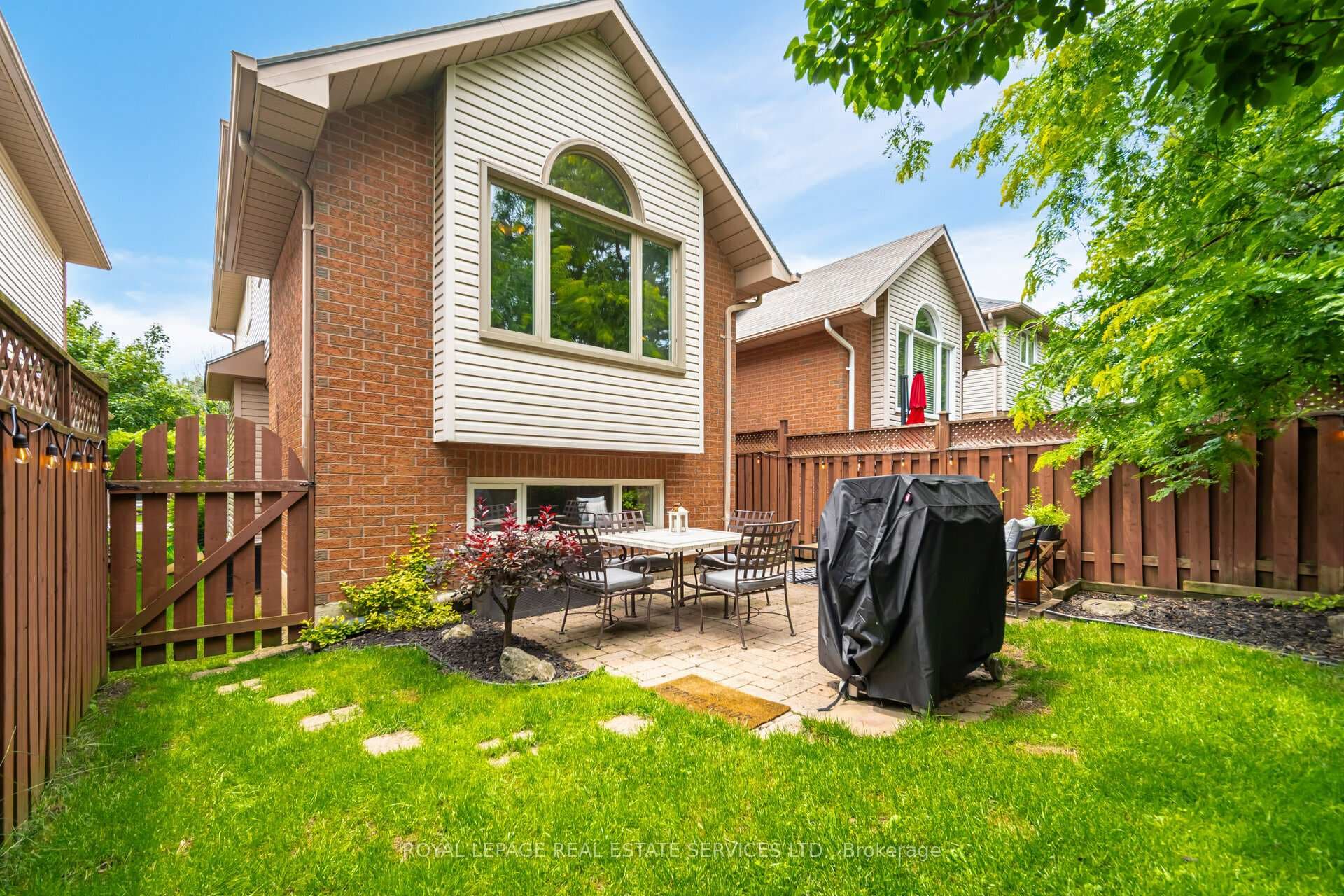 10 Harnesworth Crescent photo 35