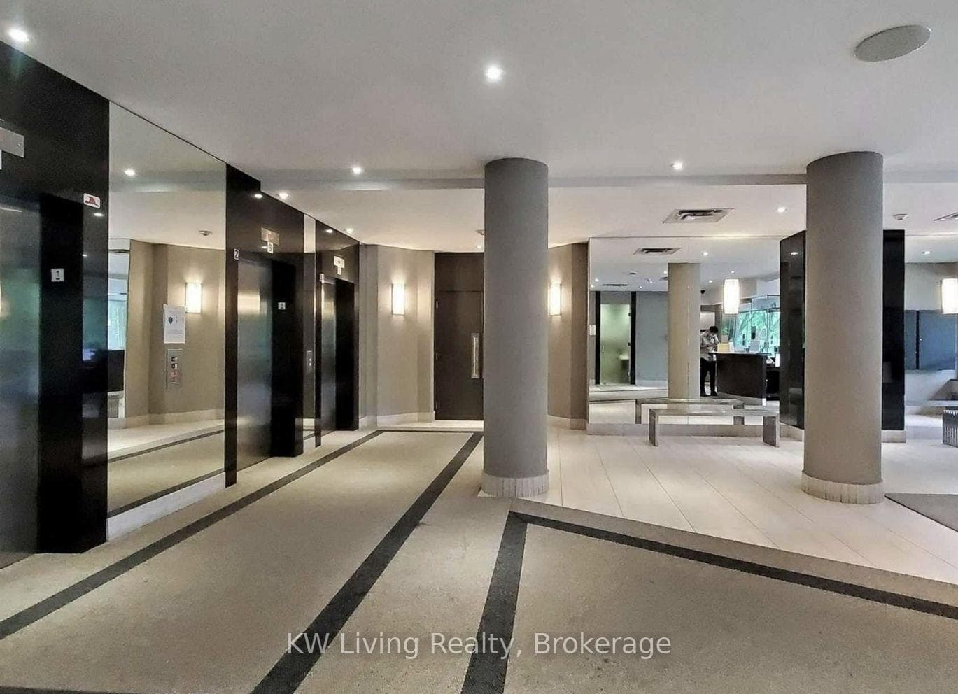 35 Empress Avenue Unit 1607 photo 3
