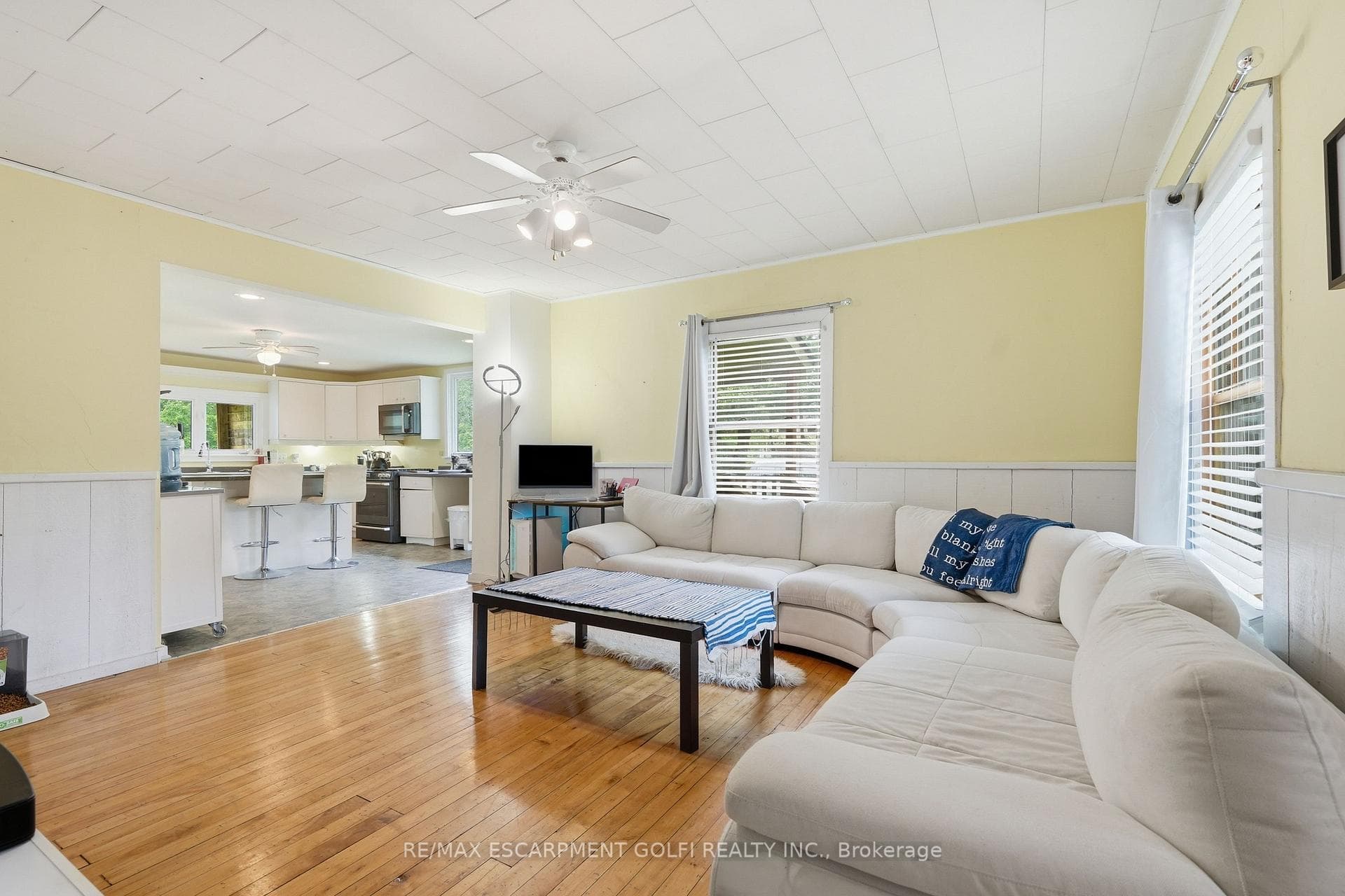 633 Point Abino Road photo 4