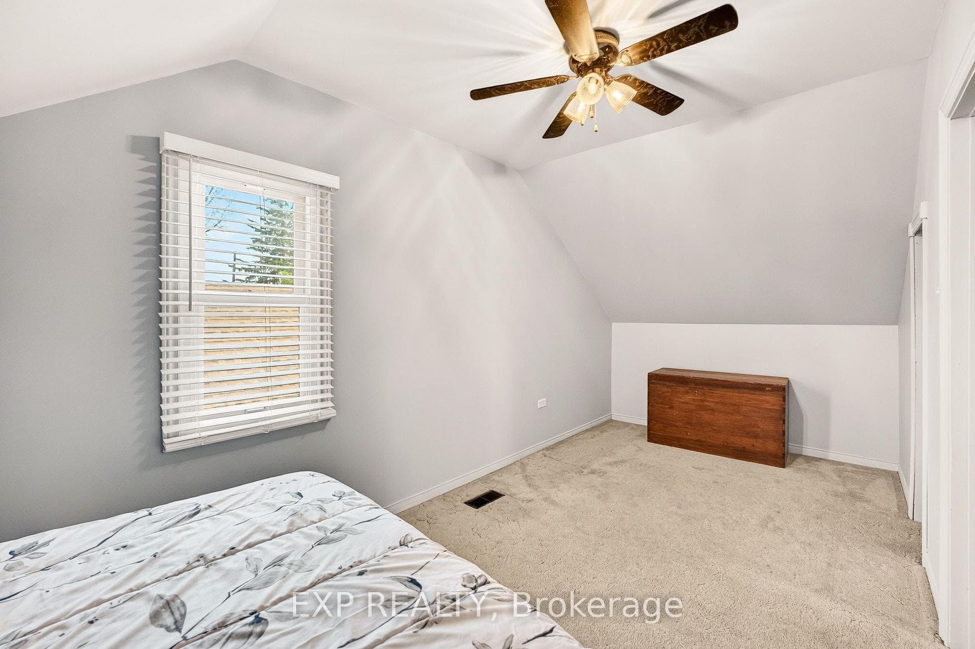 6441 Monroe Street photo 19