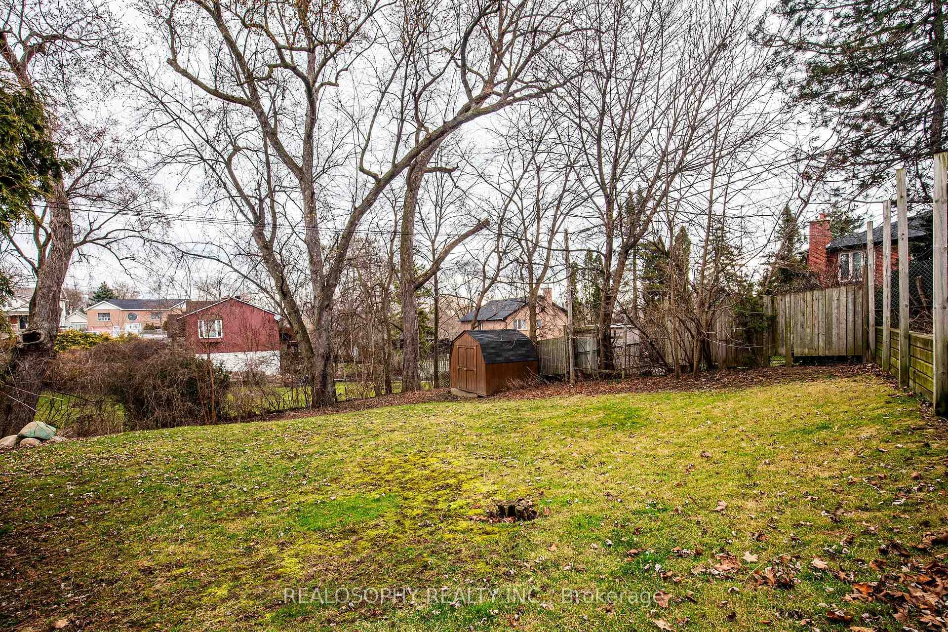 27 Burrows Avenue photo 31