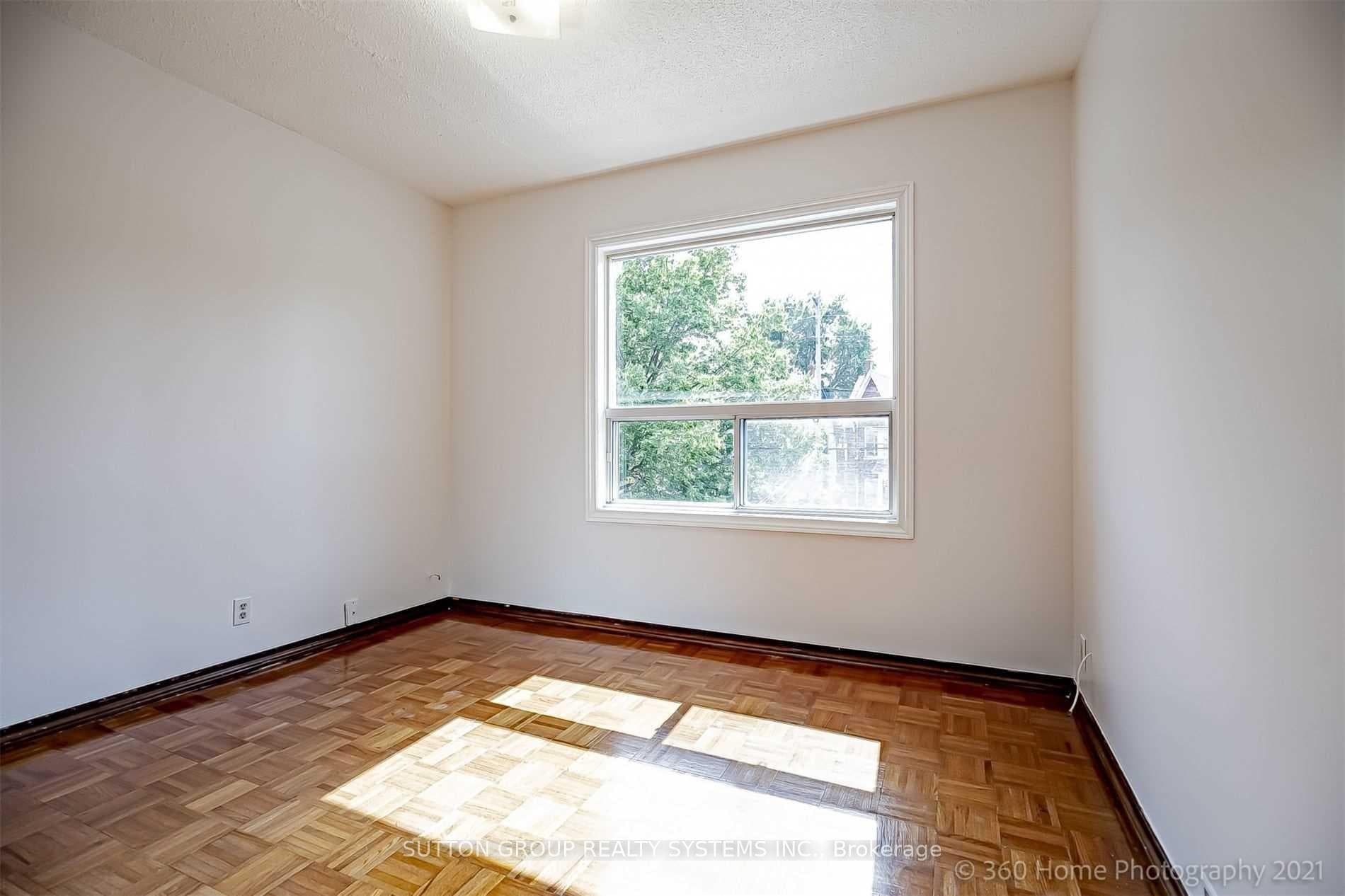 83 Dawes Road Unit Upper level photo 16