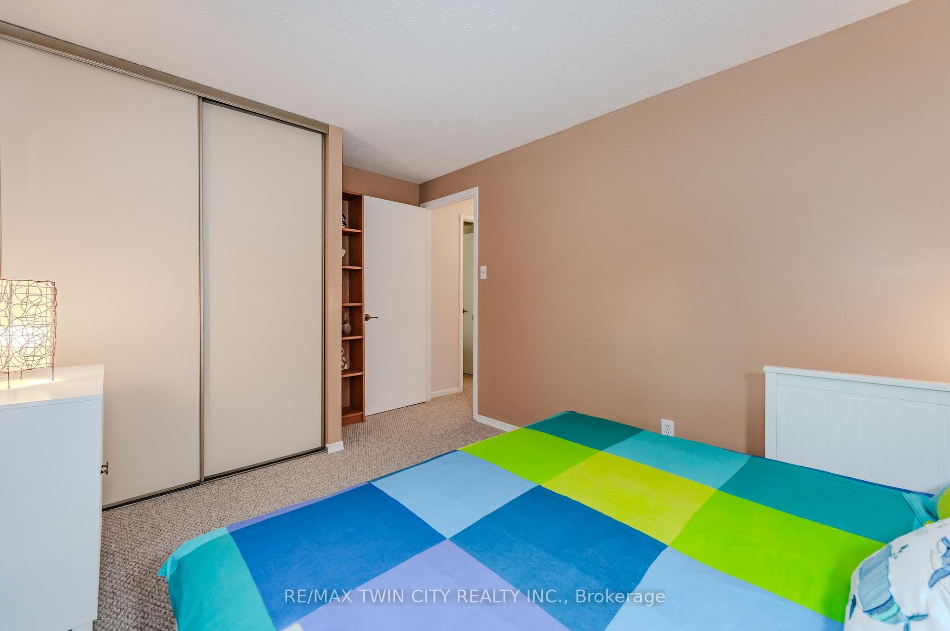 131 Herron Place photo 19