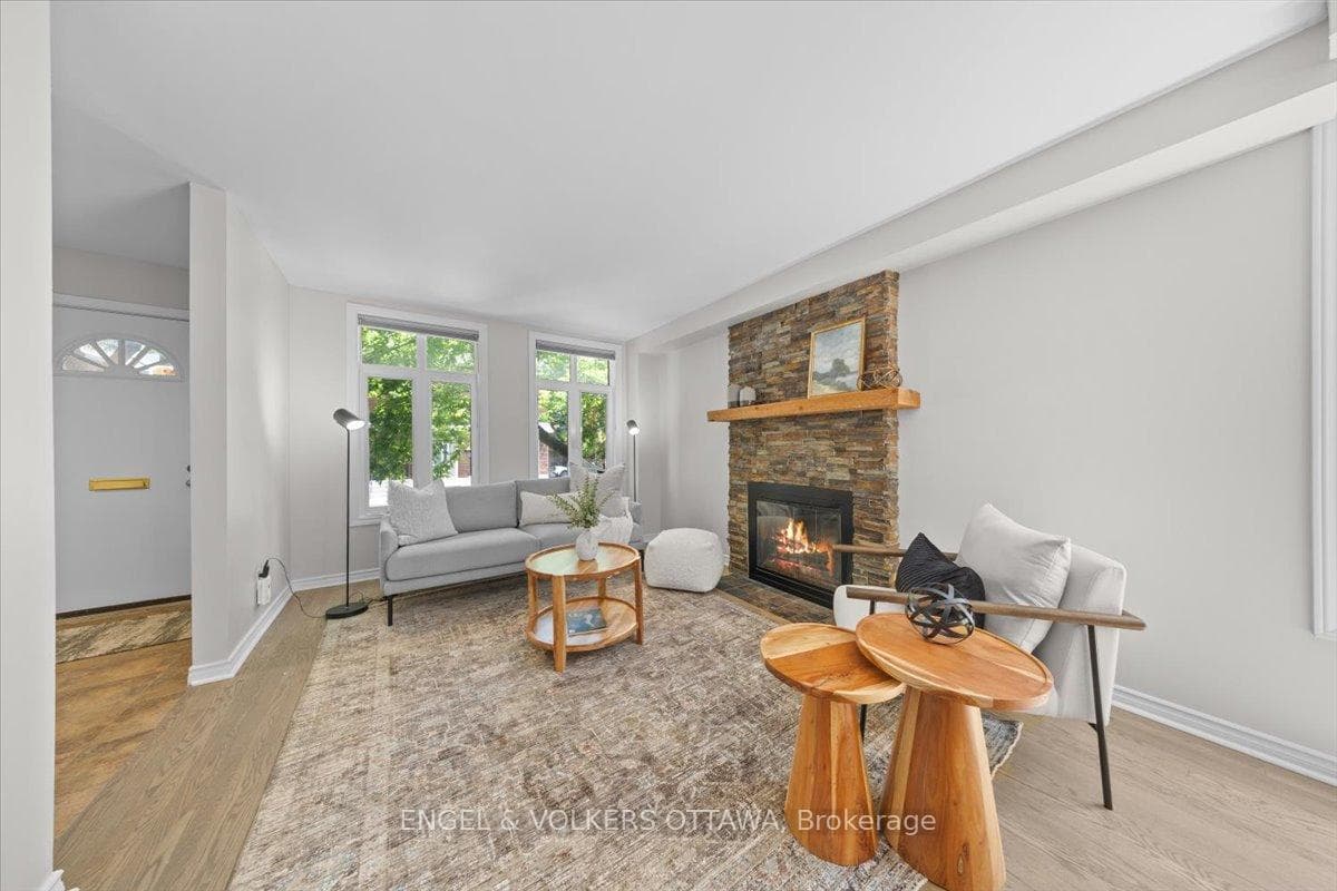 72 Greenfield Avenue Unit 4 photo 6