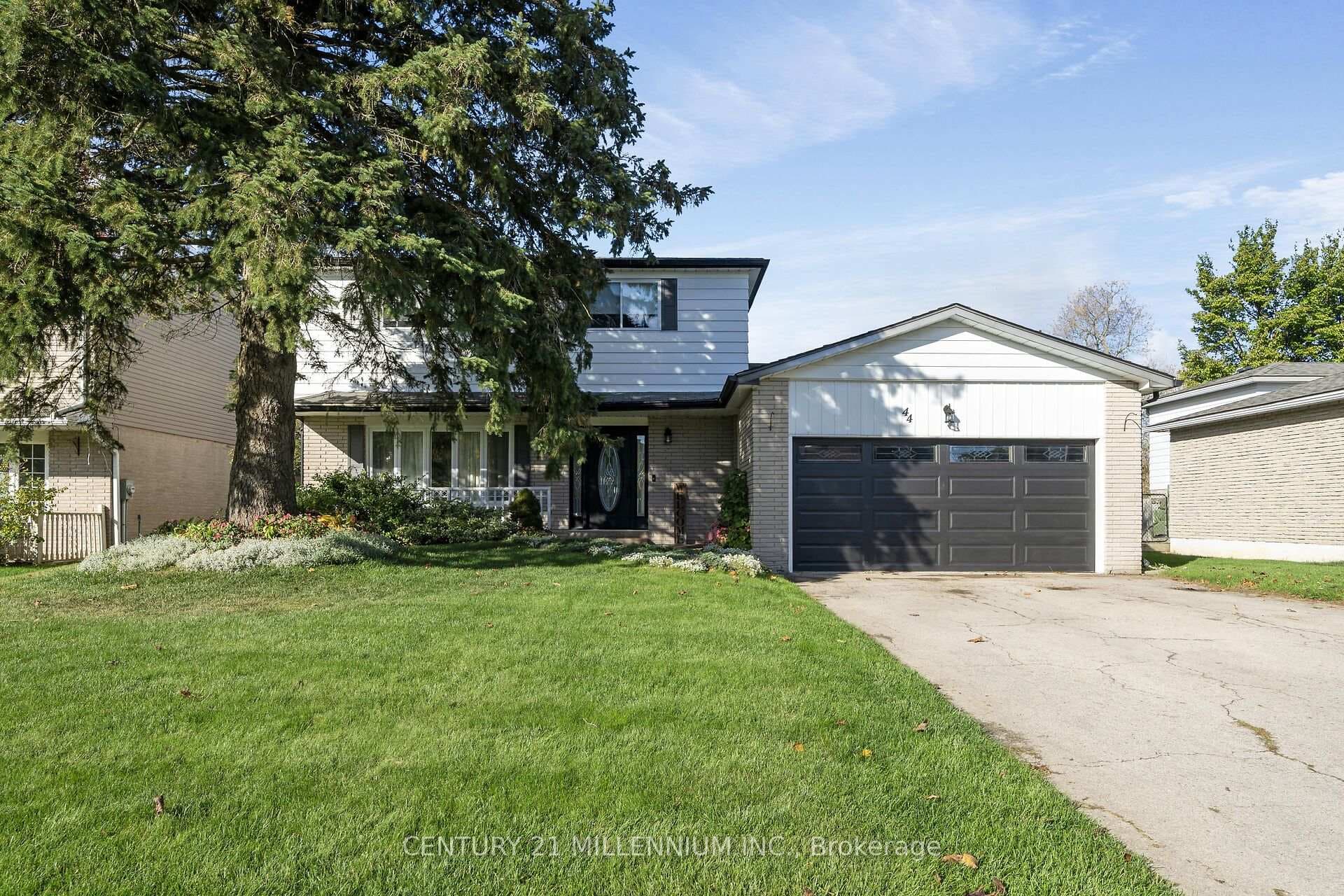 44 Erindale Drive photo 3