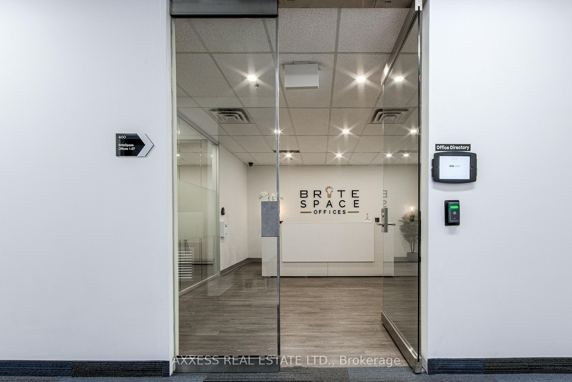 30 Eglinton Avenue Unit 400 photo 46