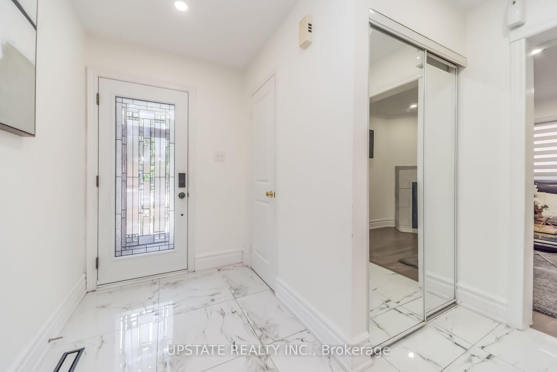145 Valonia Drive photo 5