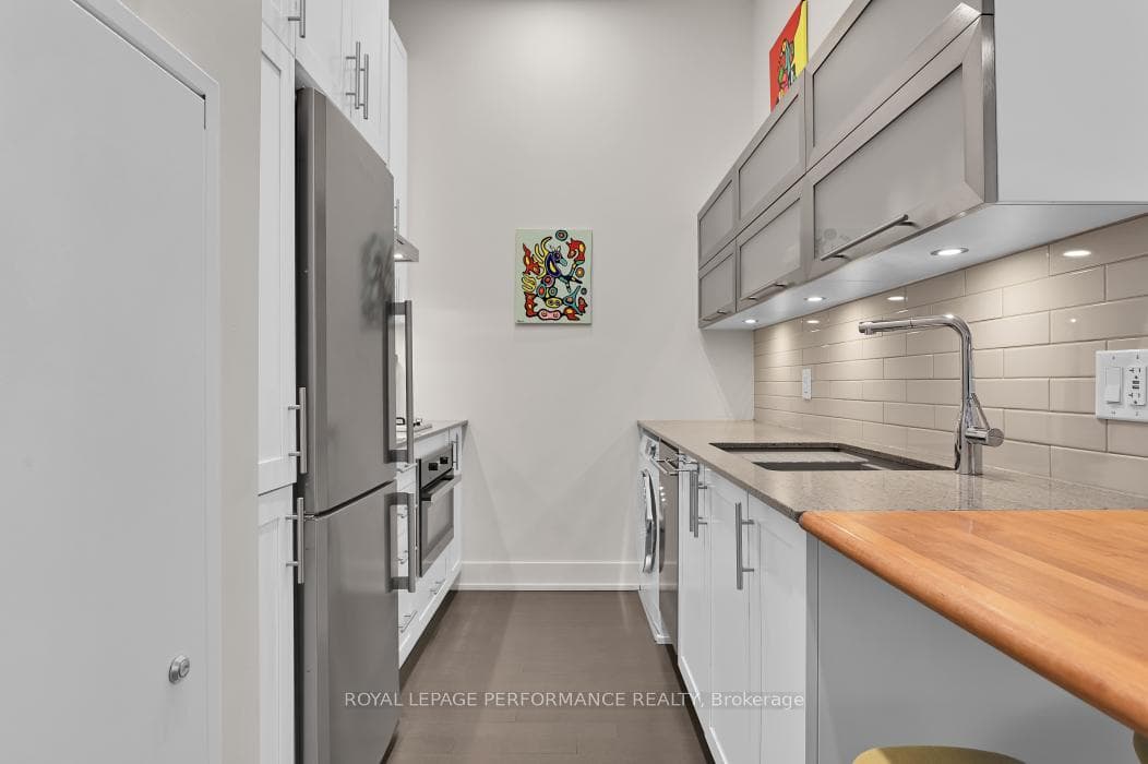 11 OBLATS Street Unit 101 photo 13