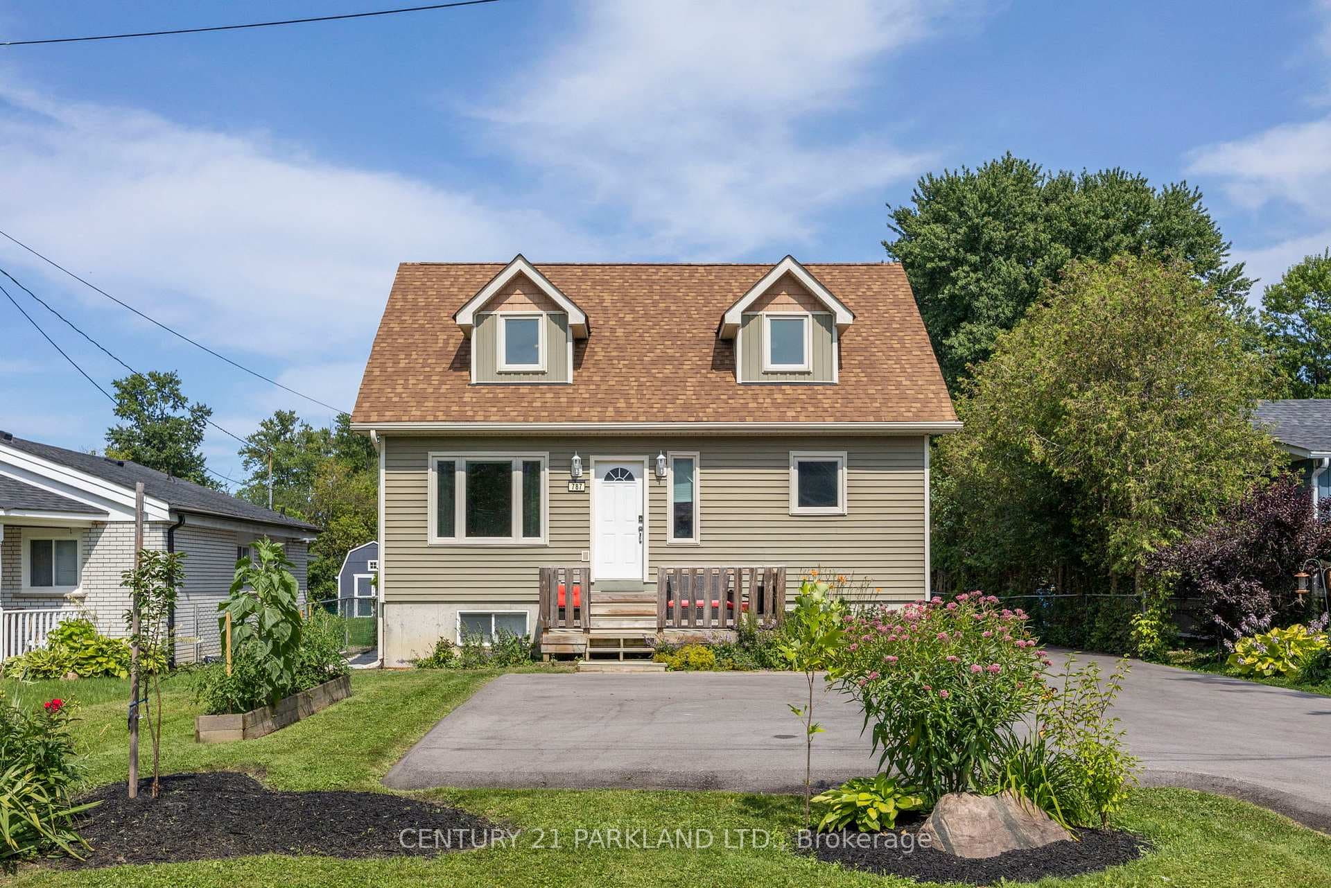 787 McNeil Road photo 1