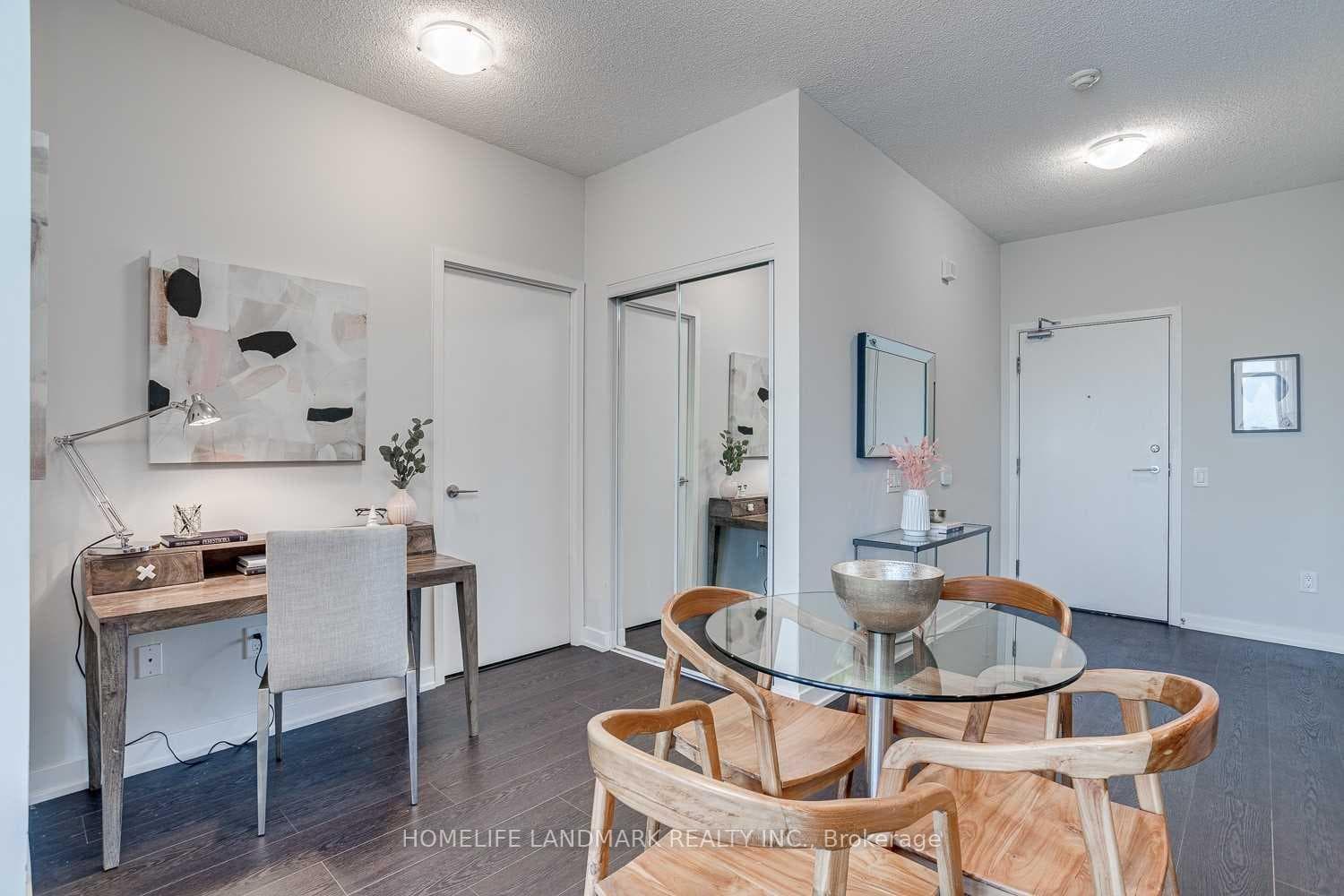 121 Mcmahon Drive Unit 3207 photo 8