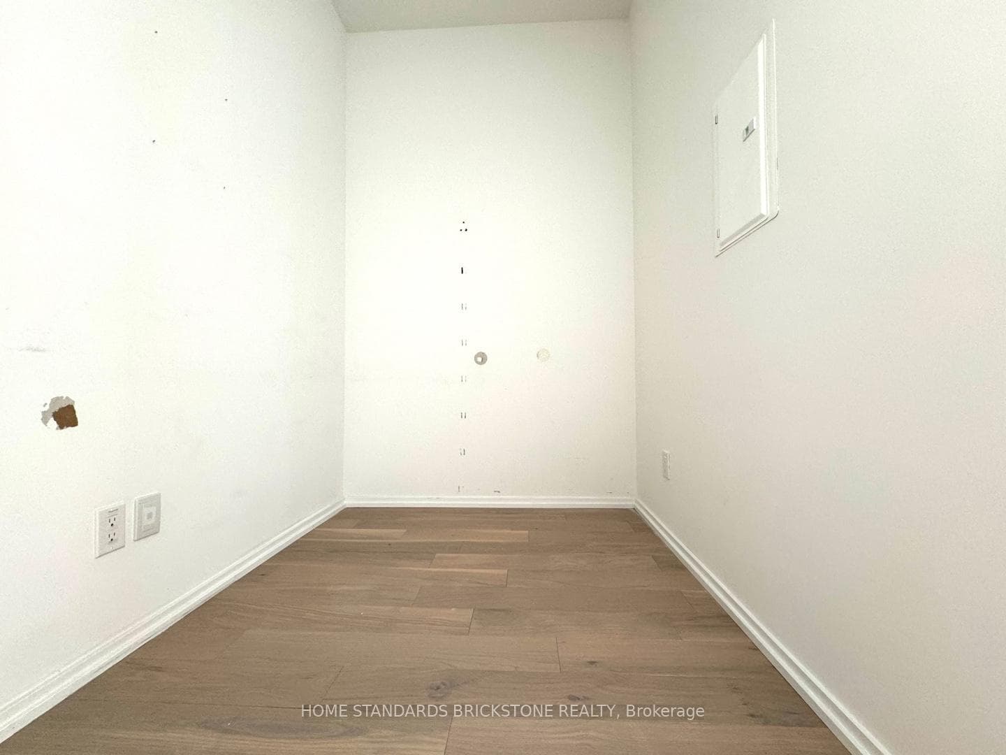 5 Soudan Avenue Unit 1805 photo 5