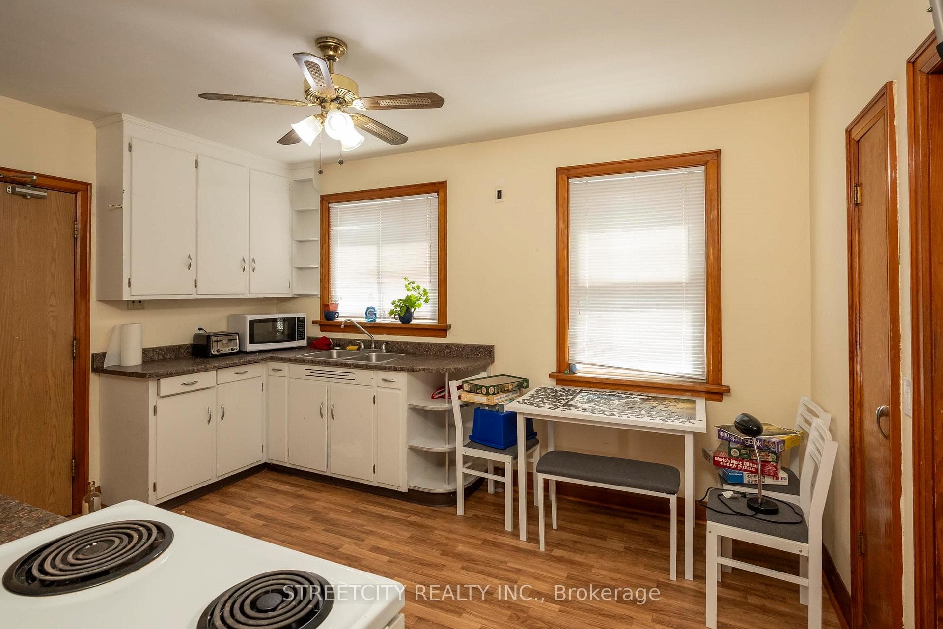 530 Hyde Park Avenue photo 13
