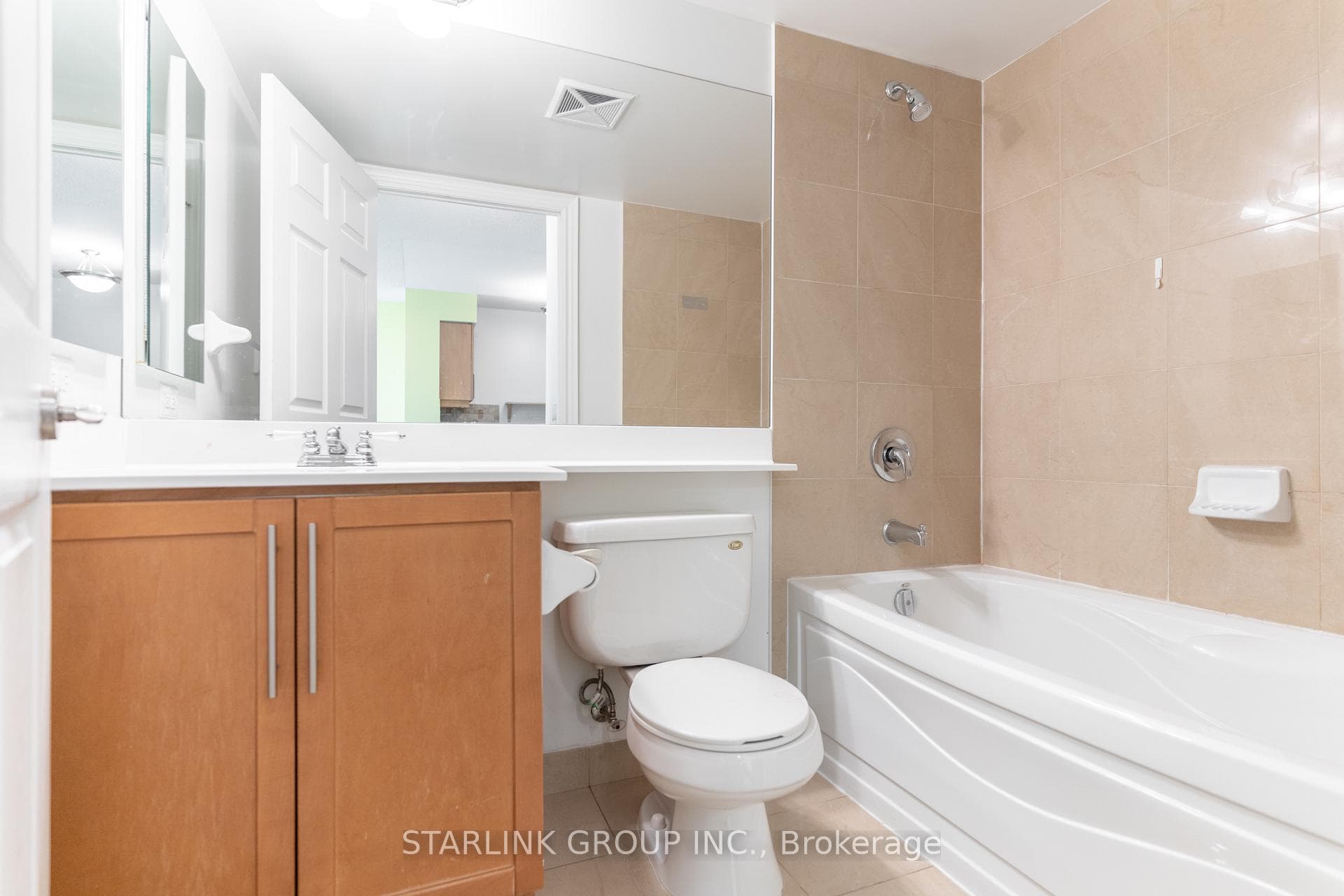 25 Greenview Avenue Unit 2224 photo 14