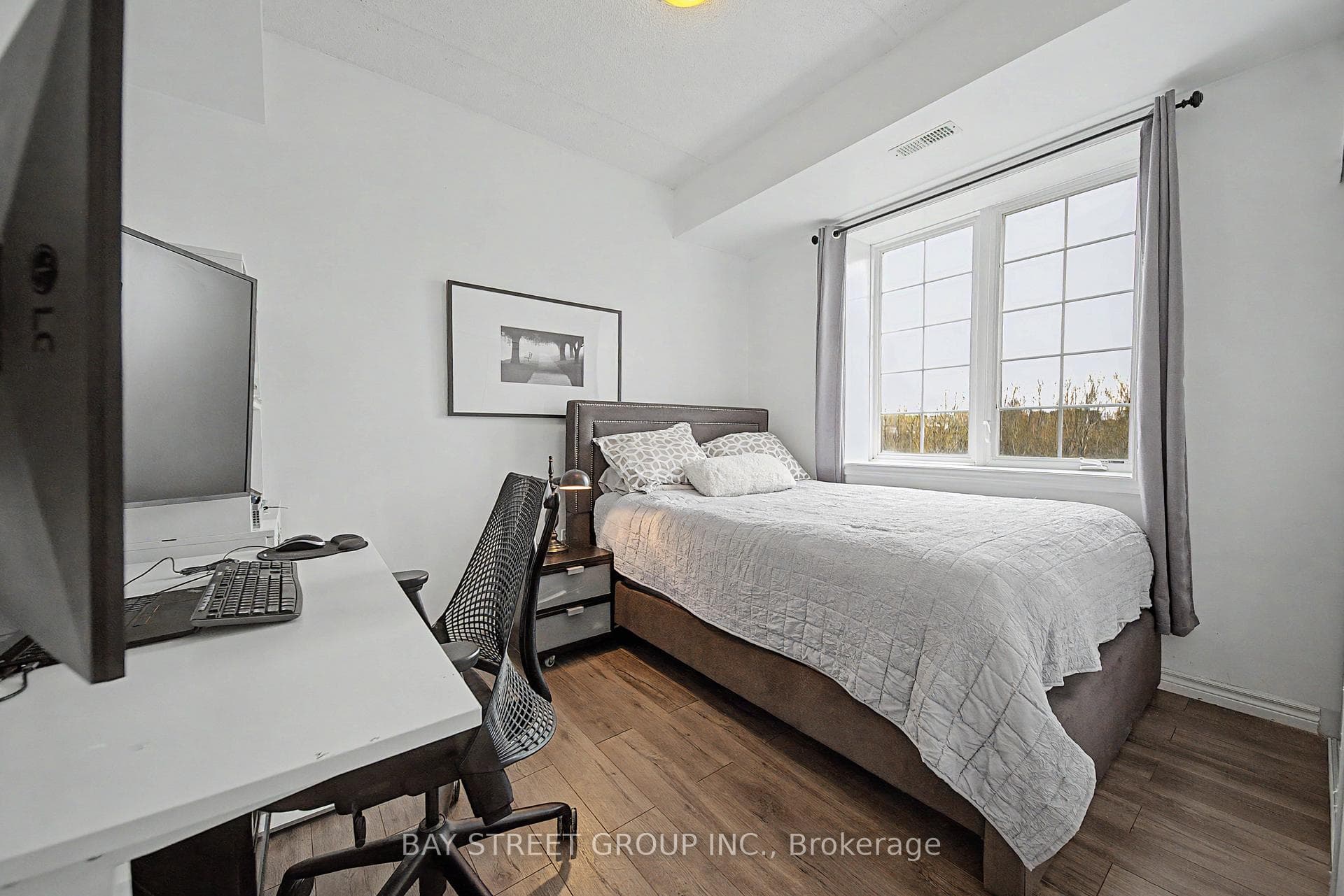 1077 Gordon Street Unit 132 photo 28
