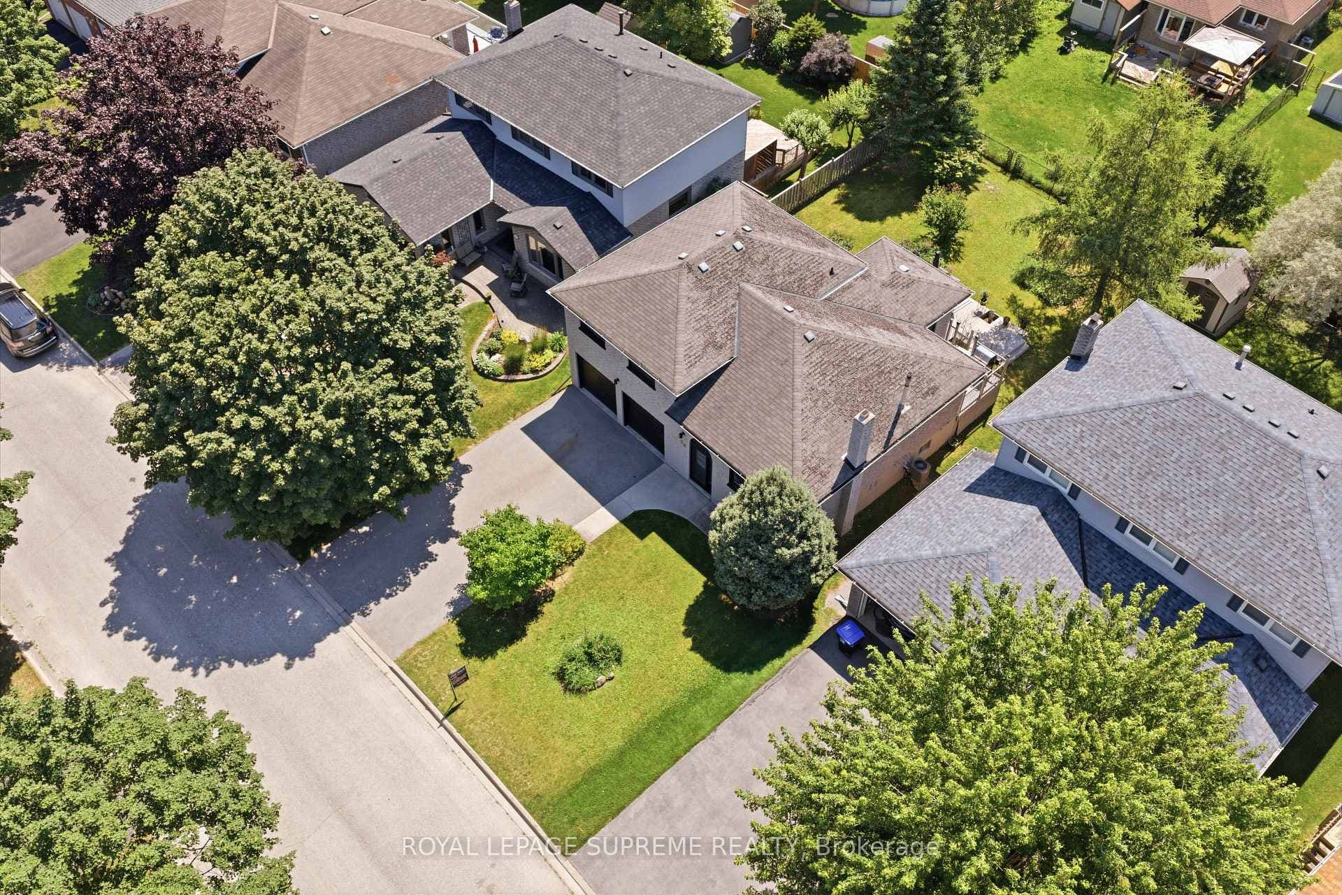 26 Crown Crescent photo 46