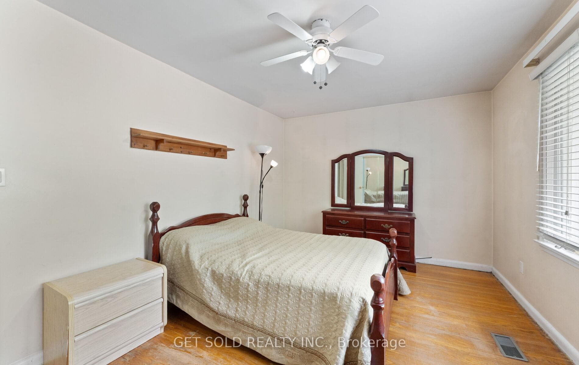 40 Bankfield Drive photo 24